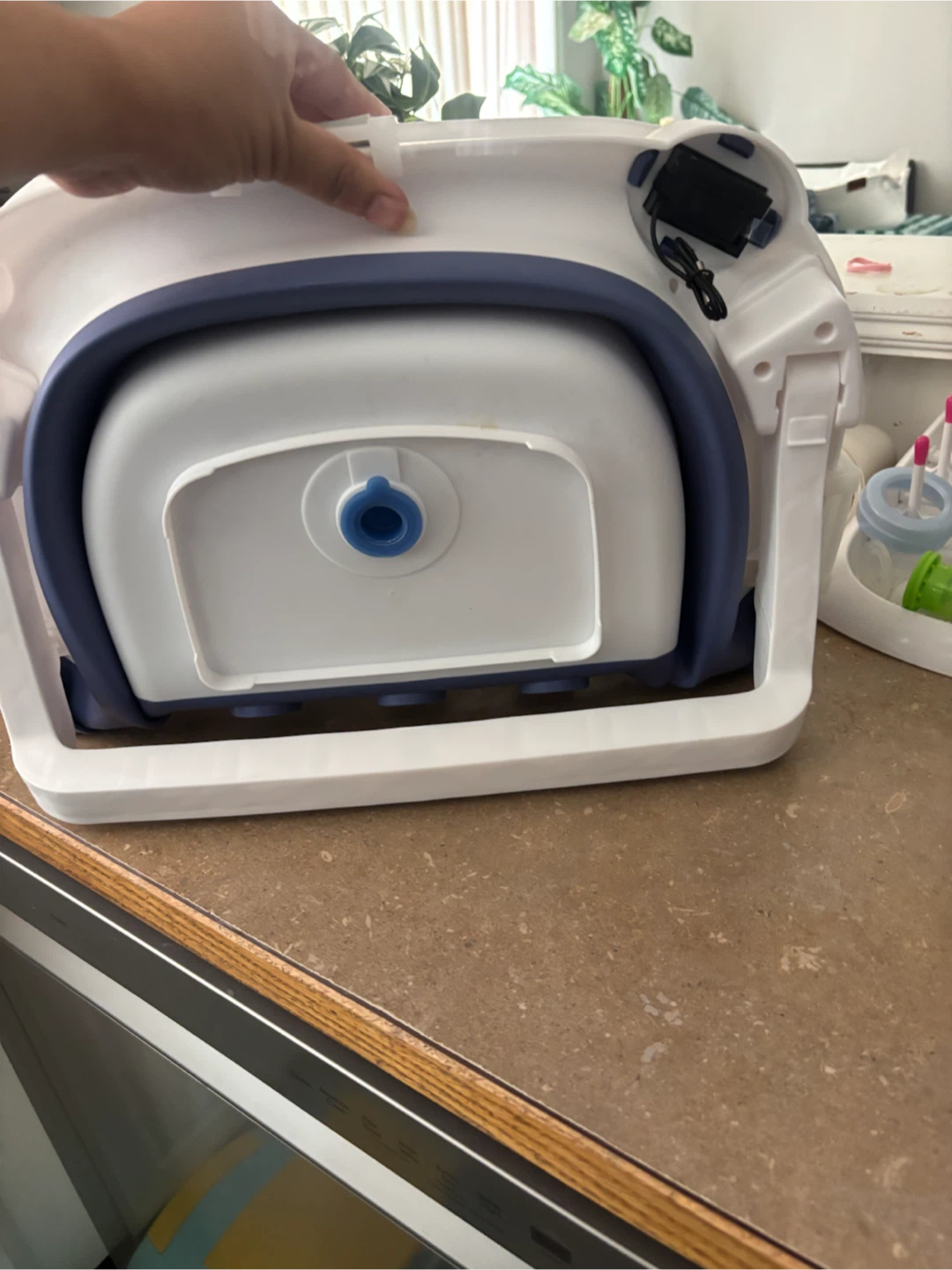 Folding Baby Bathtub with Digital Scale - photo 2