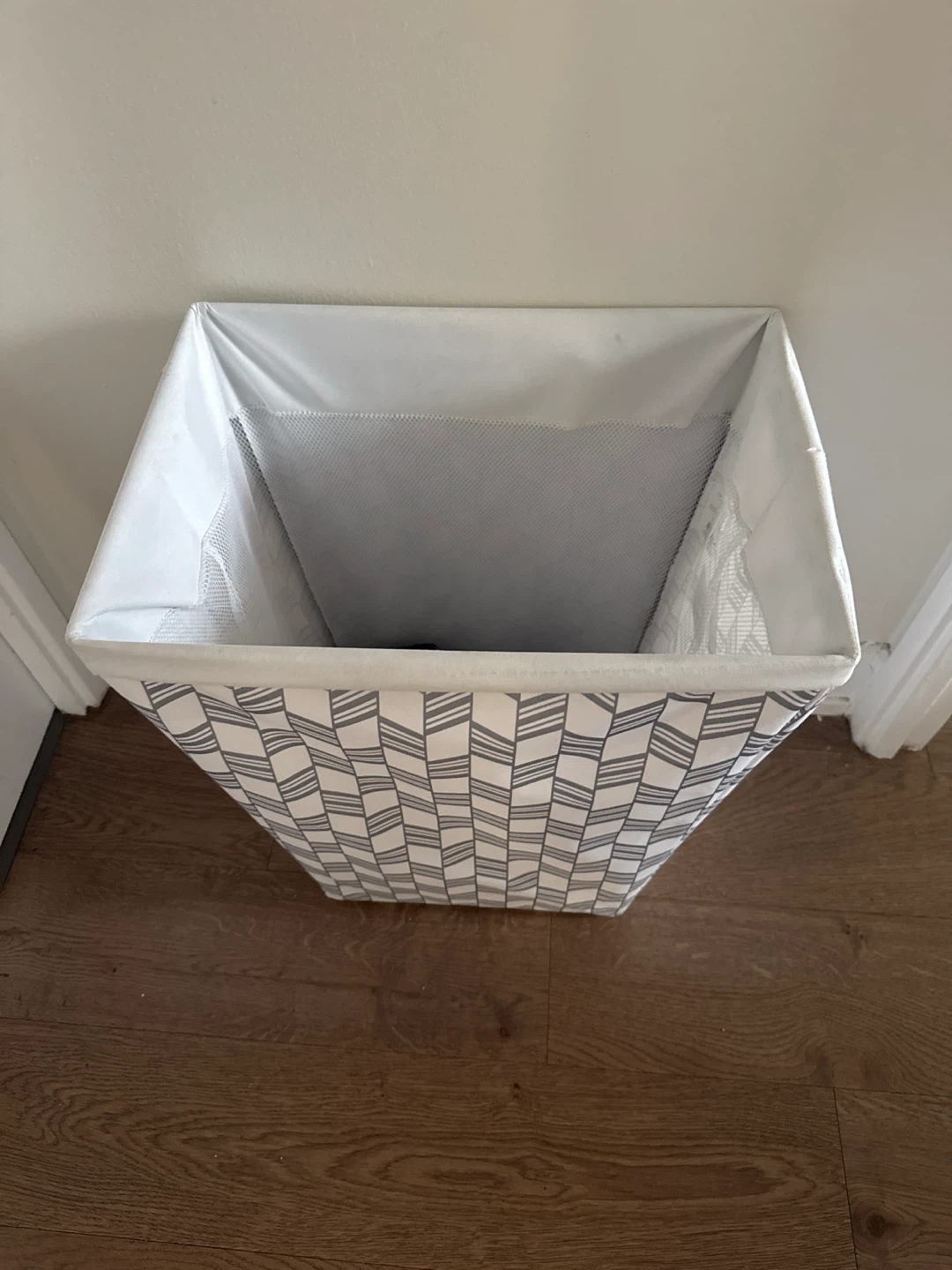 Grey Chevron Laundry Hamper - photo 2