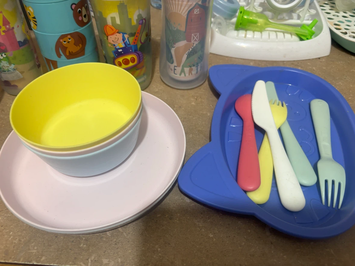 Toddler Sippy Cups, Bowls, and Utensils Set - photo 4