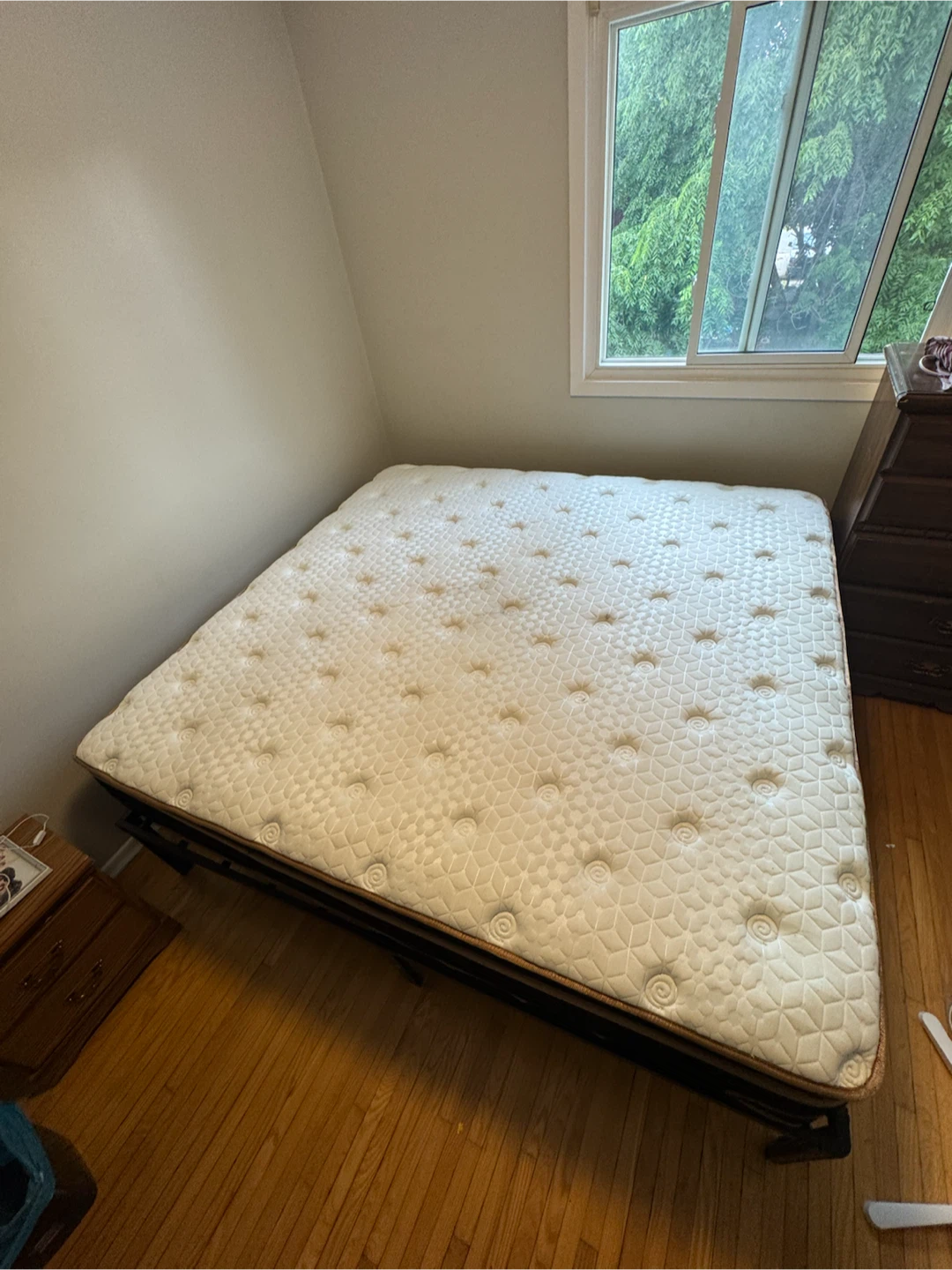 White King Mattress