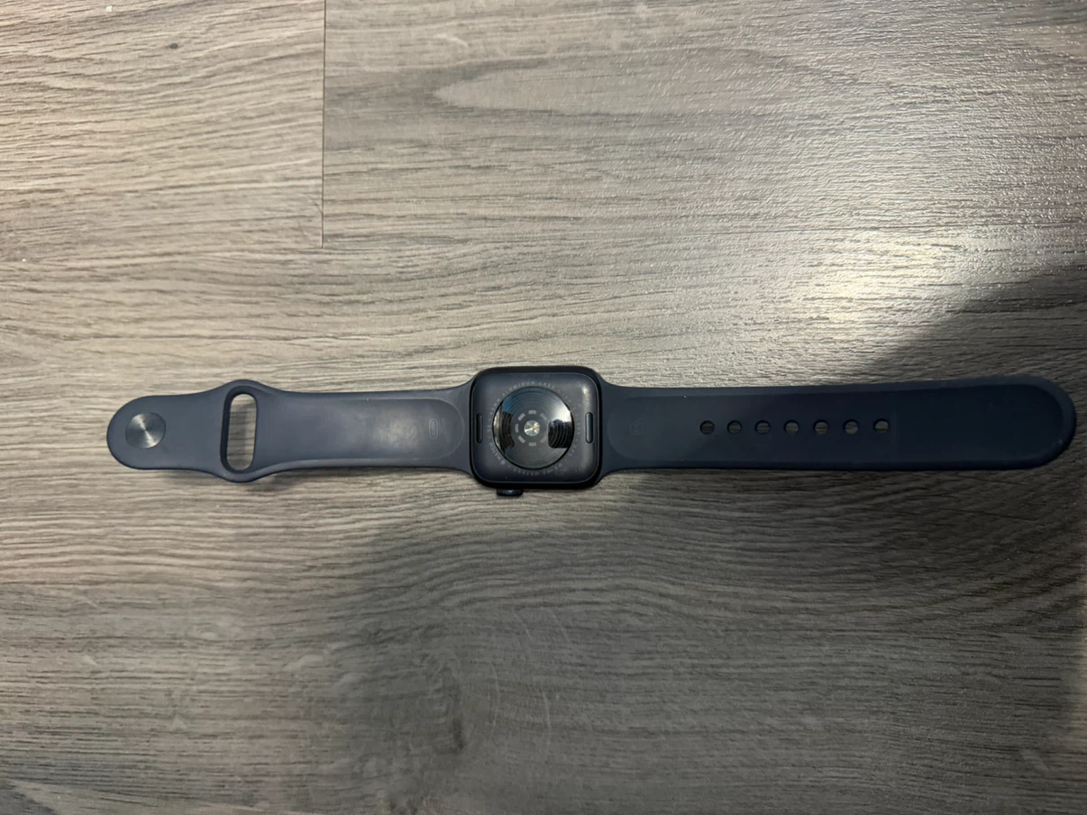 Apple Watch SE - photo 2