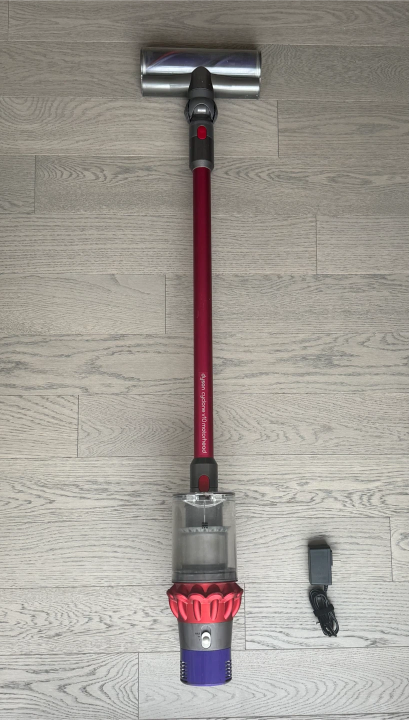 Dyson Cyclone V10 Motorhead Cordless Vacuum