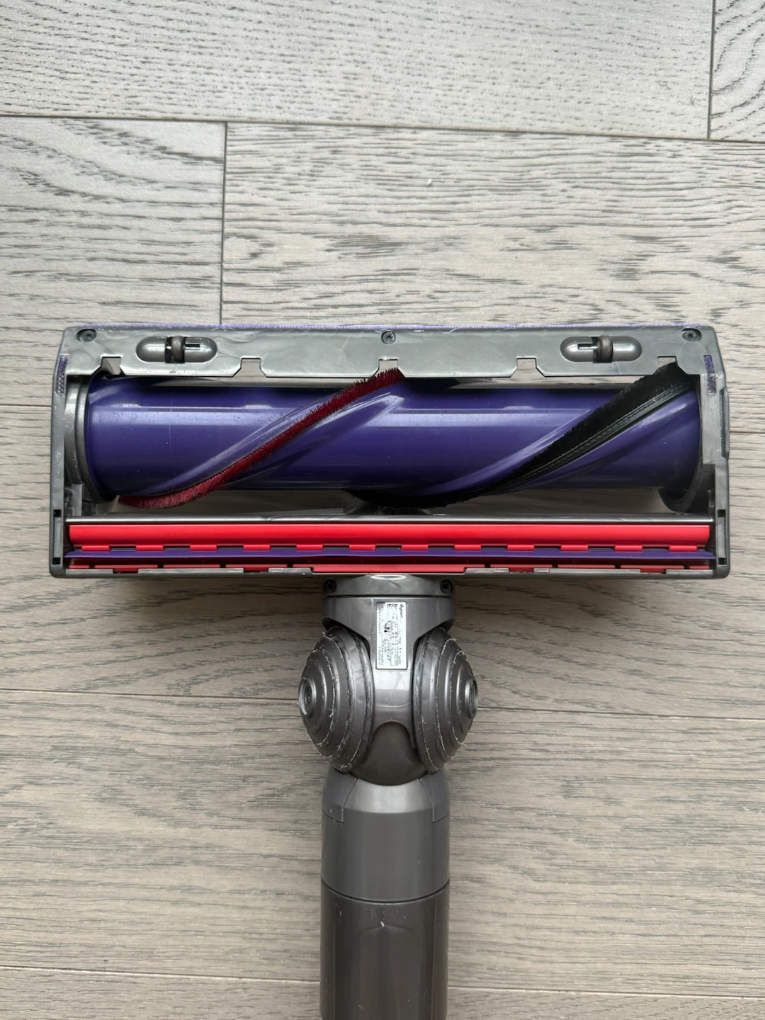 Dyson Cyclone V10 Motorhead Cordless Vacuum - photo 4