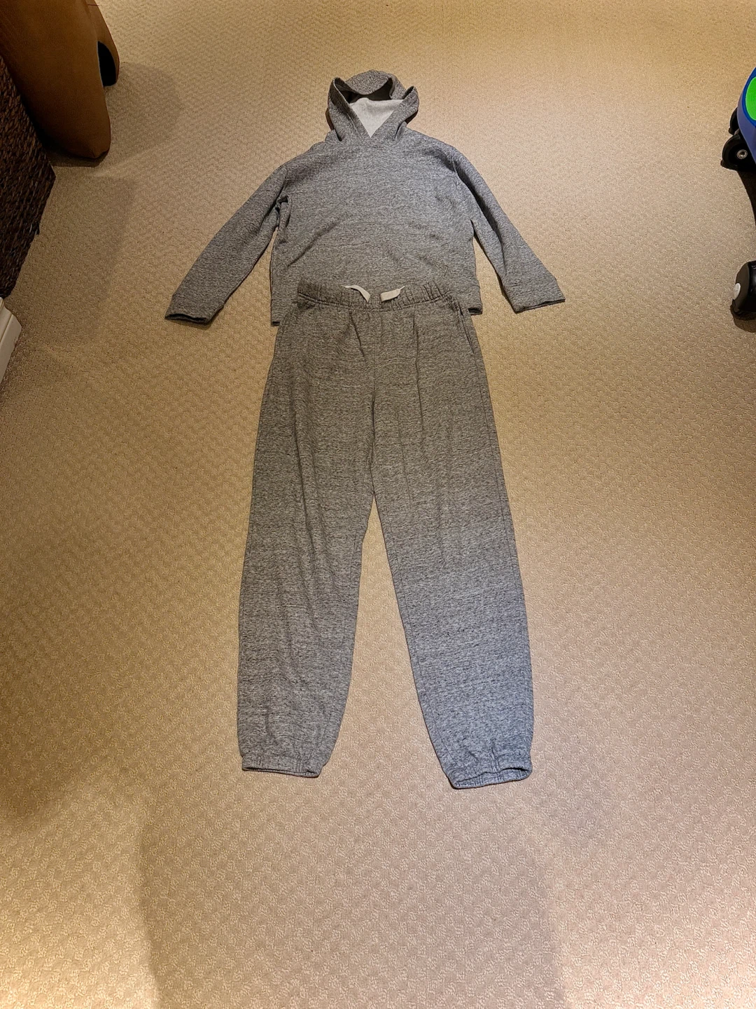 Old Navy Grey Hoodie and Sweatpants Set XL (14-16)