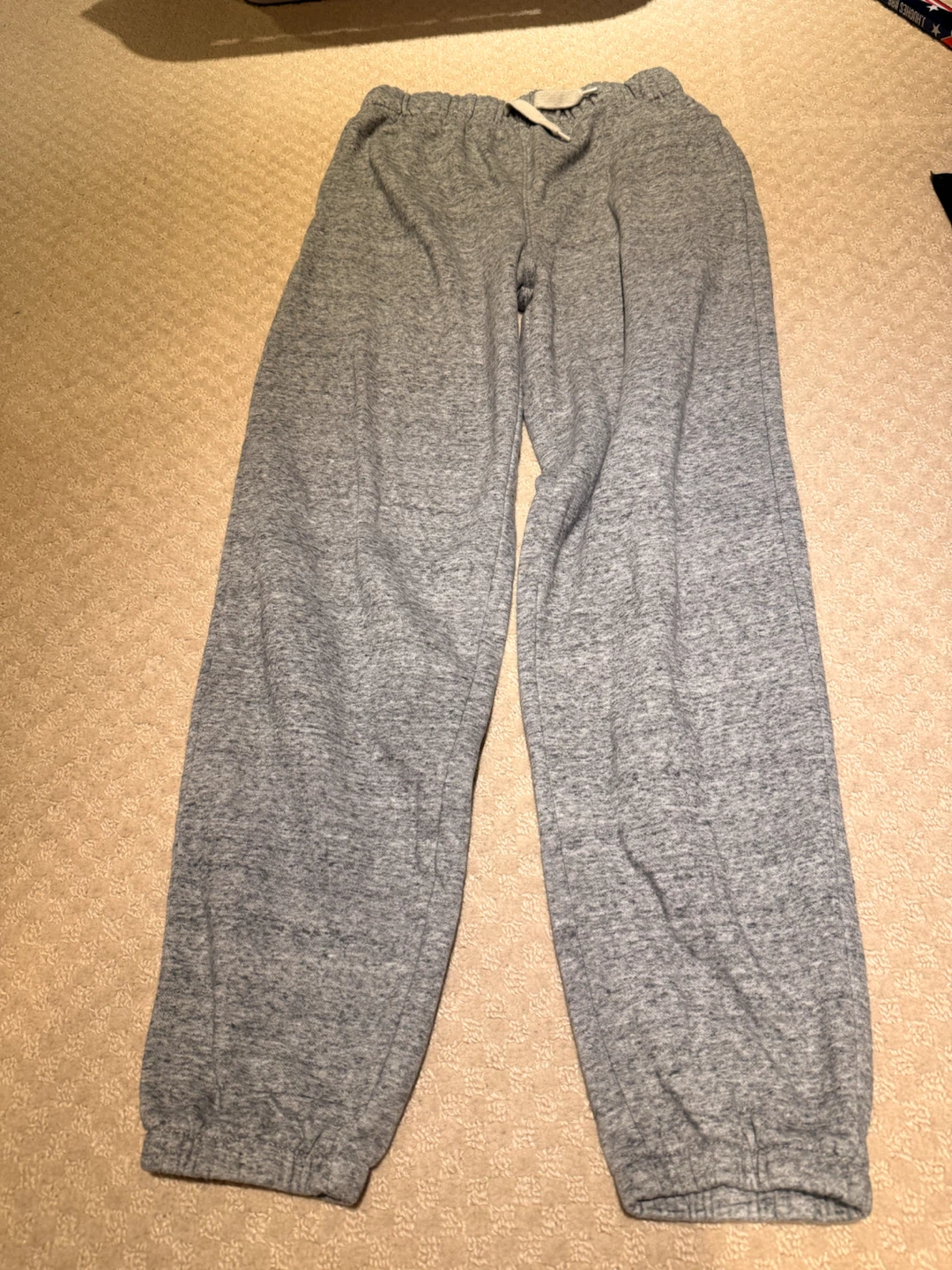Old Navy Grey Hoodie and Sweatpants Set XL (14-16) - photo 4