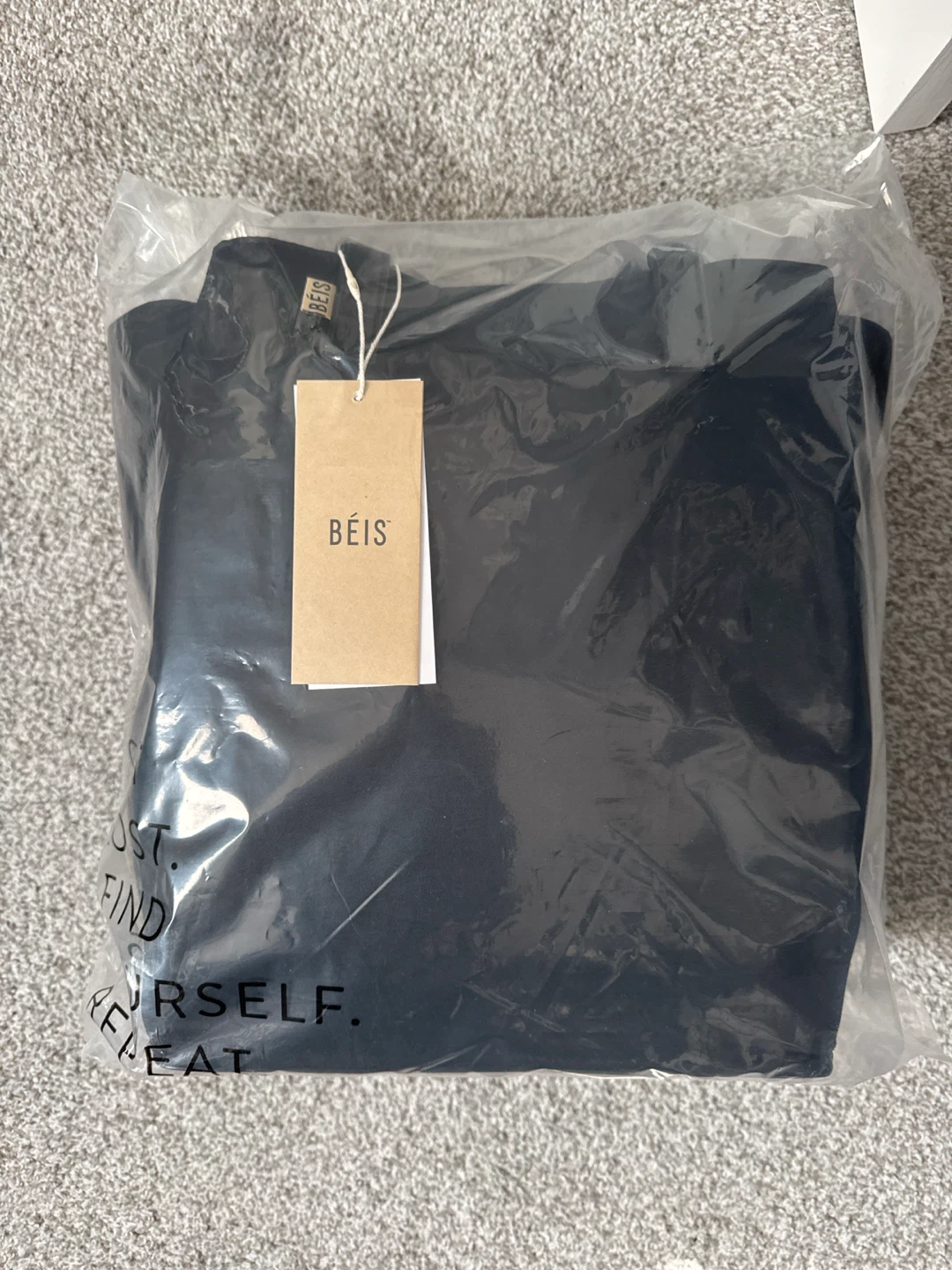 New BÉIS Commuter Tote