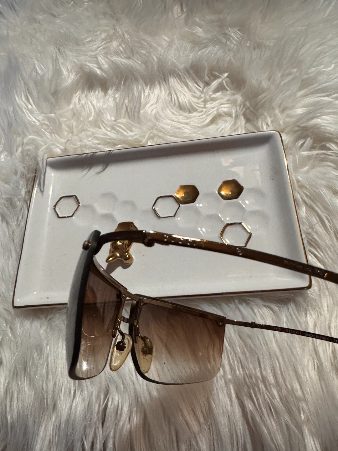 Gucci Sunglasses - photo 2