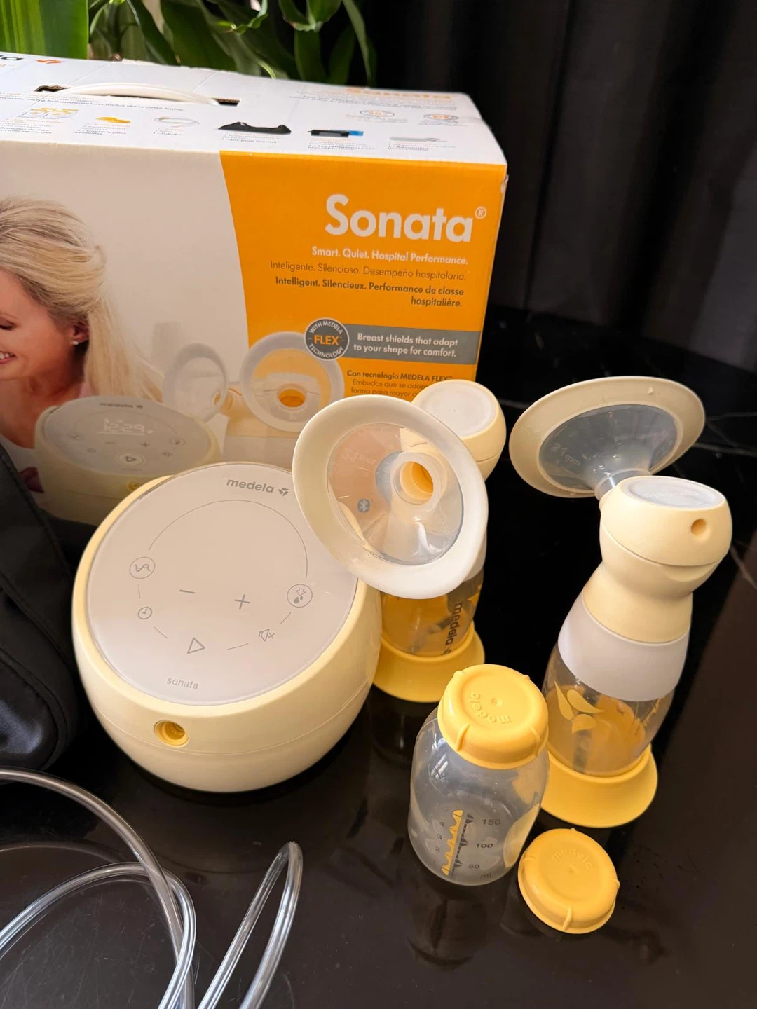 Medela Sonata Double Electric Breast Pump - photo 2