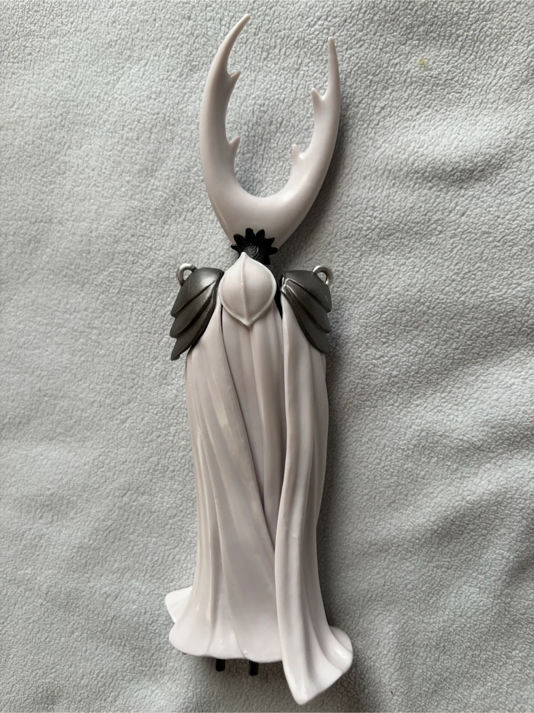 Hollow Knight Pure Vessel Final Boss Figure 25cm - photo 3