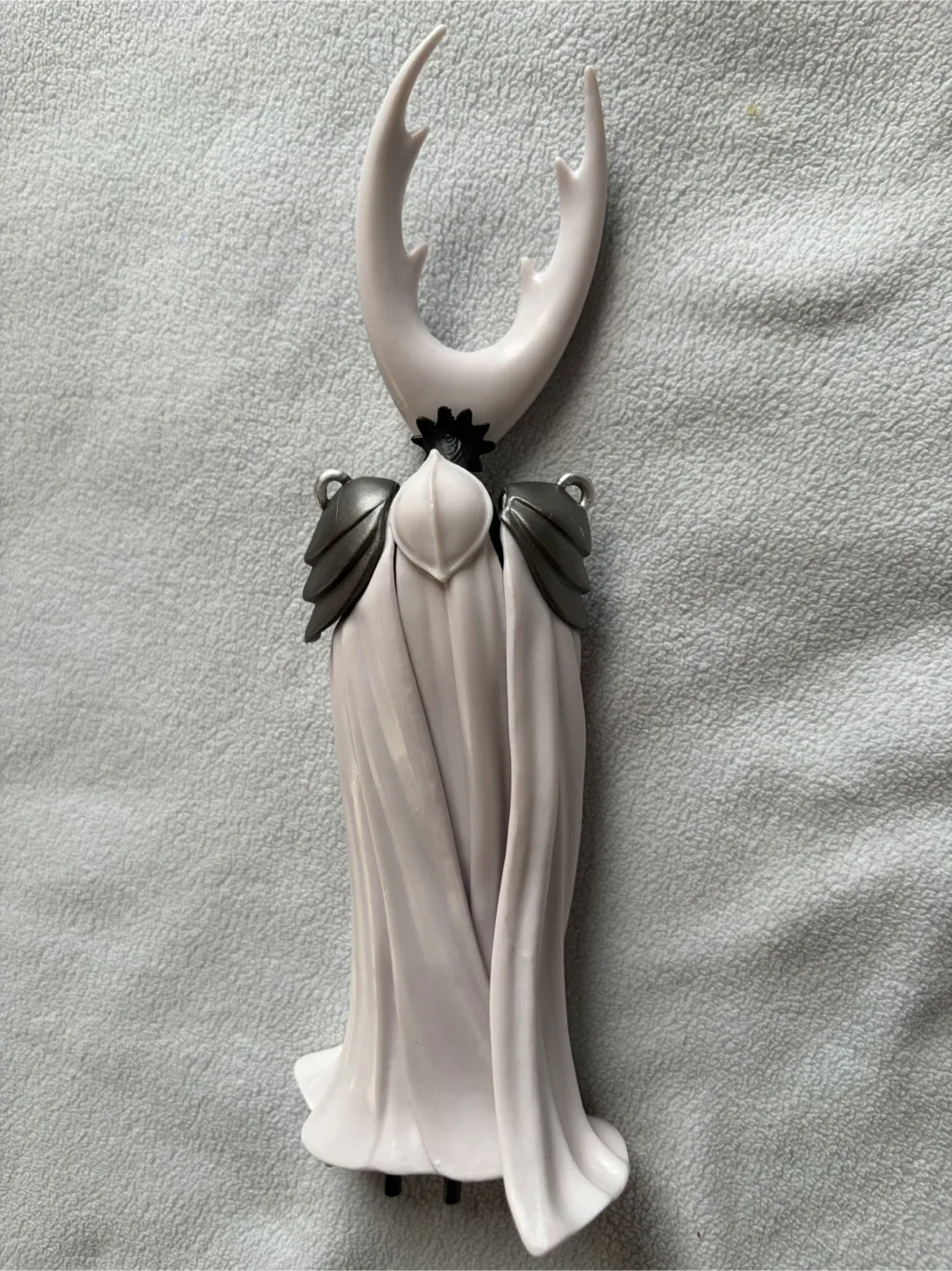 Hollow Knight Pure Vessel Final Boss Figure 25cm - photo 3