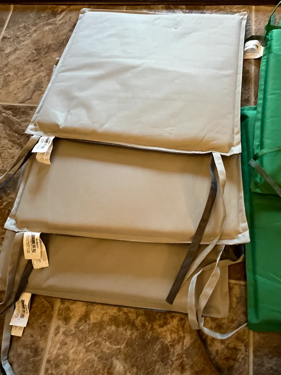 6 Outdoor Chair Cushions - photo 3