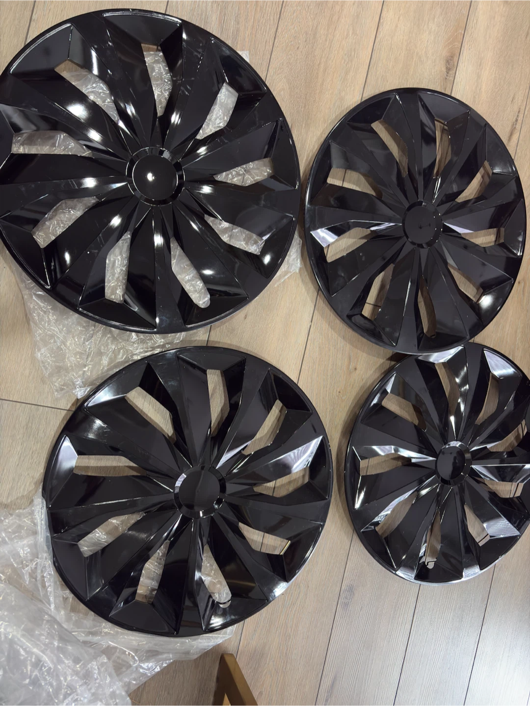 Black 17 Inch Hub Cap Set - photo 2