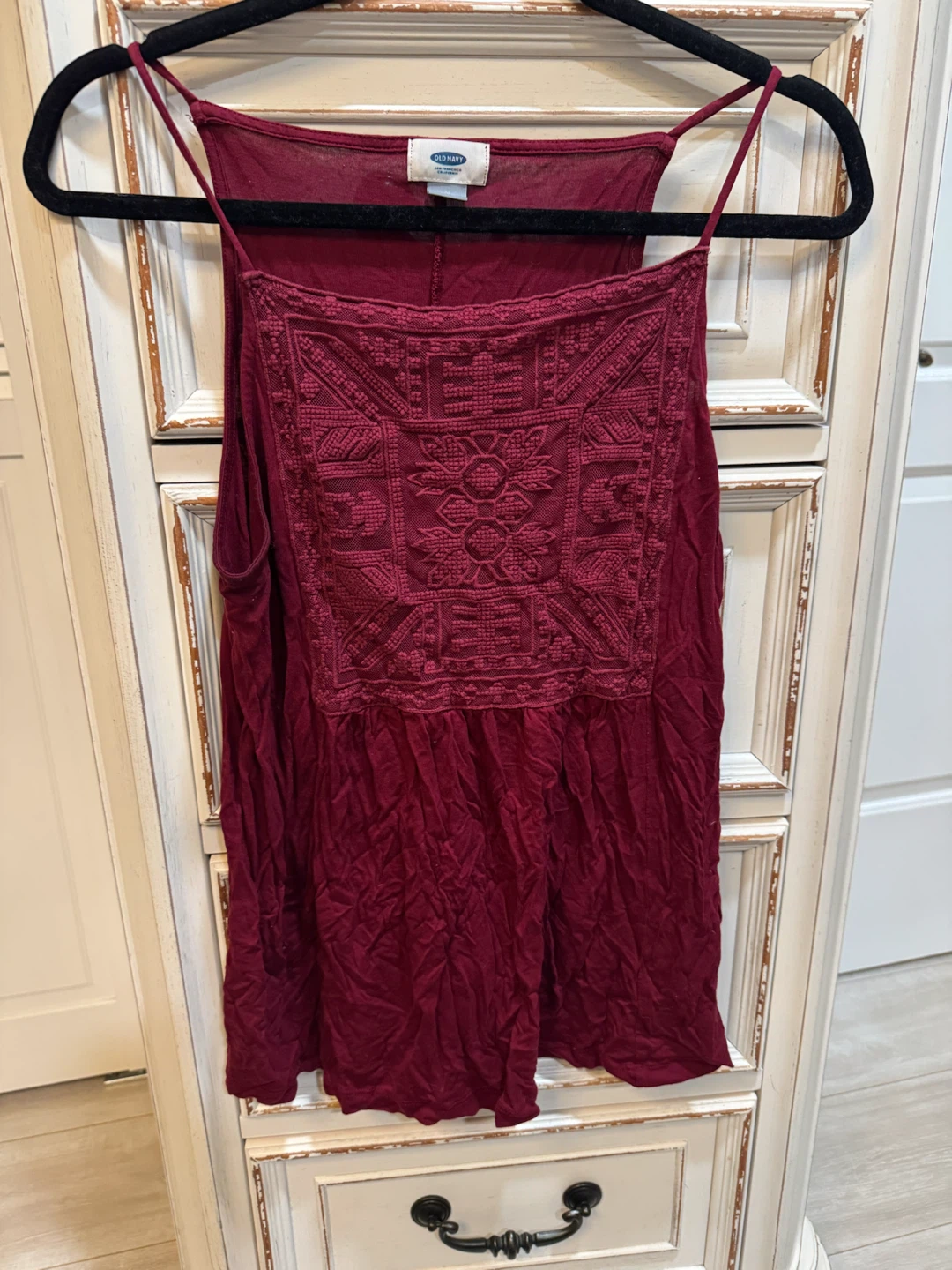 Old Navy Women's Burgundy Tank Top with Embroidery