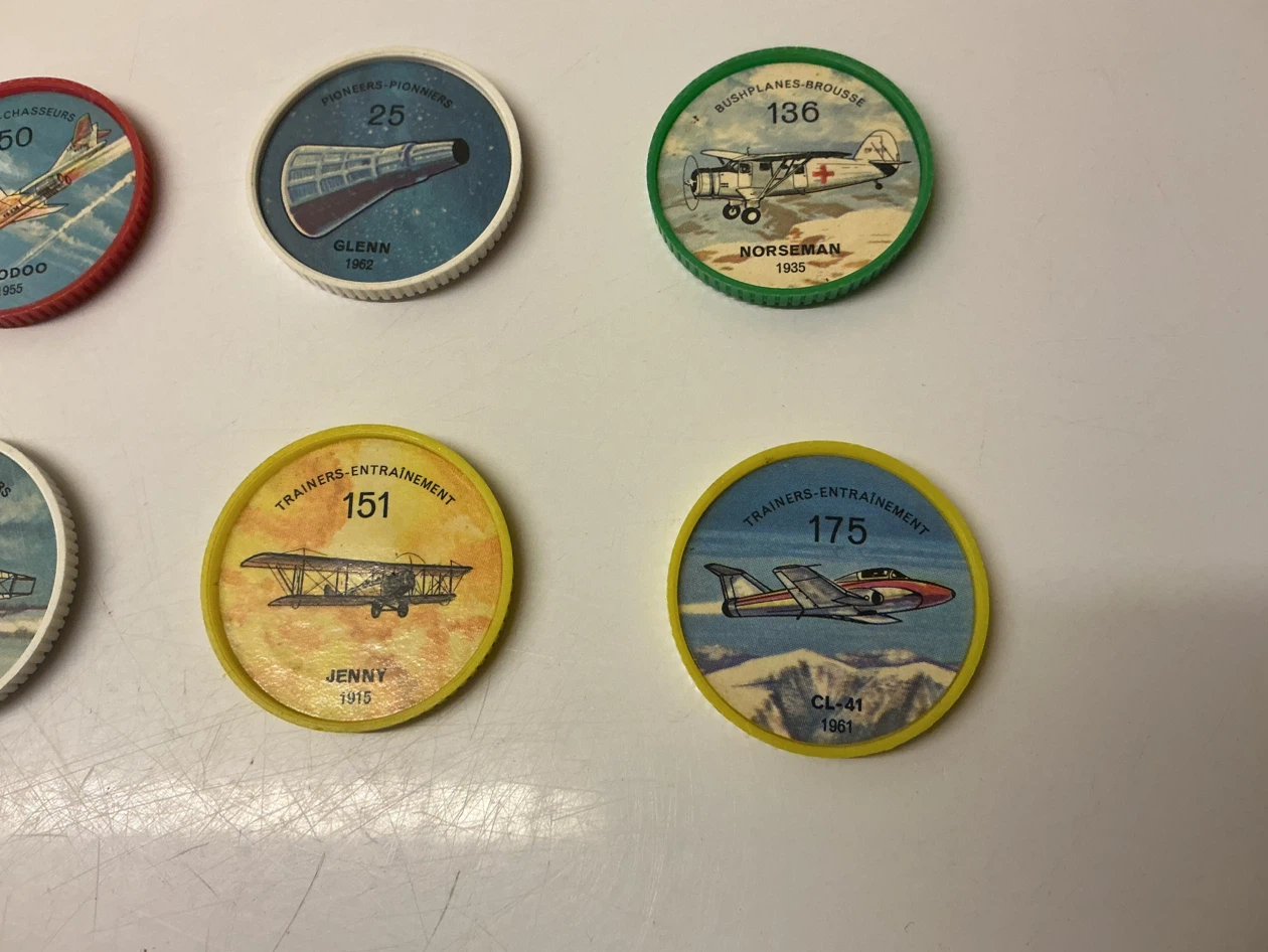 Collection of 6 Vintage Aviation and Jell-O Tokens - photo 4