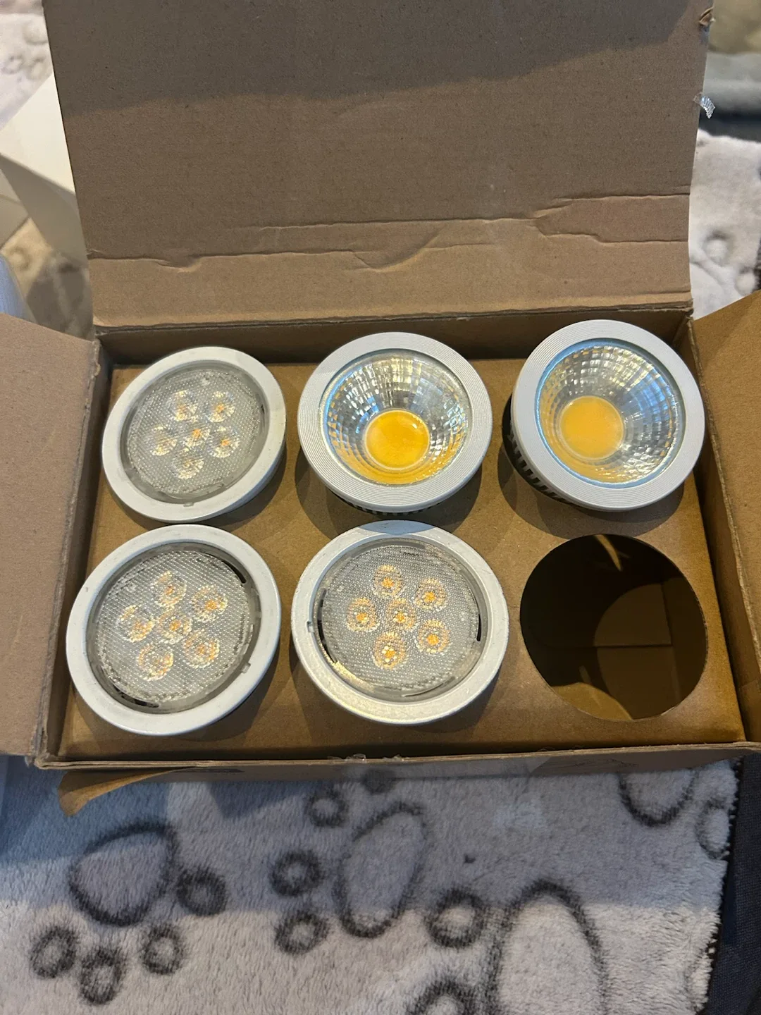 DiCUNO LED Bulbs various sizes - photo 2
