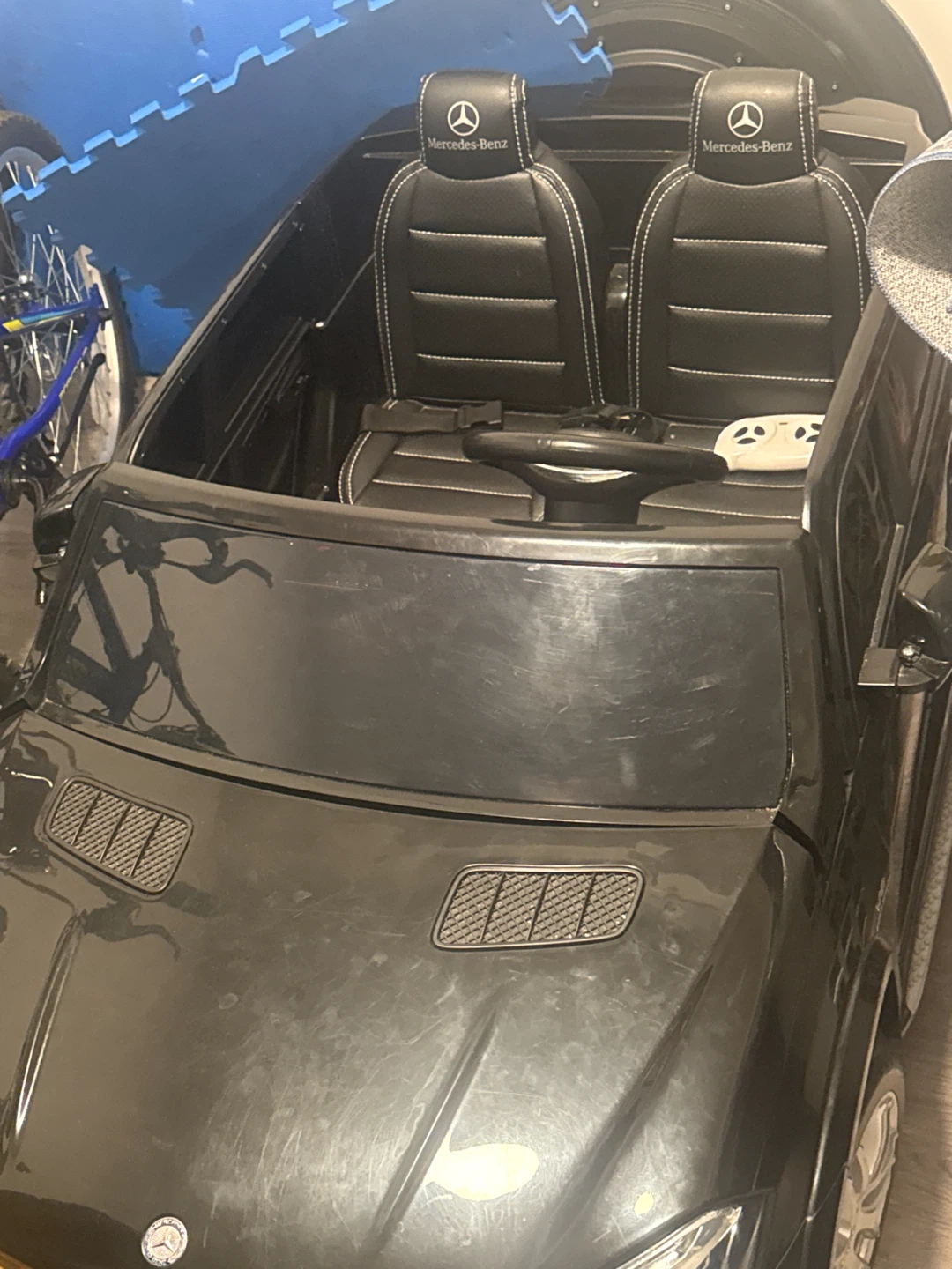 Black Mercedes-Benz Ride-On Car - photo 3