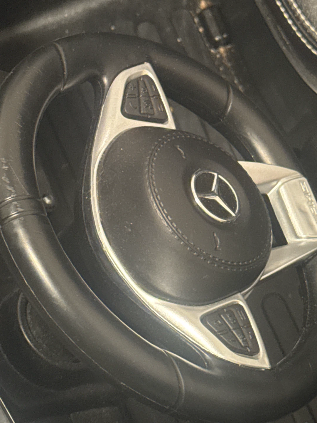 Black Mercedes-Benz Ride-On Car - photo 4