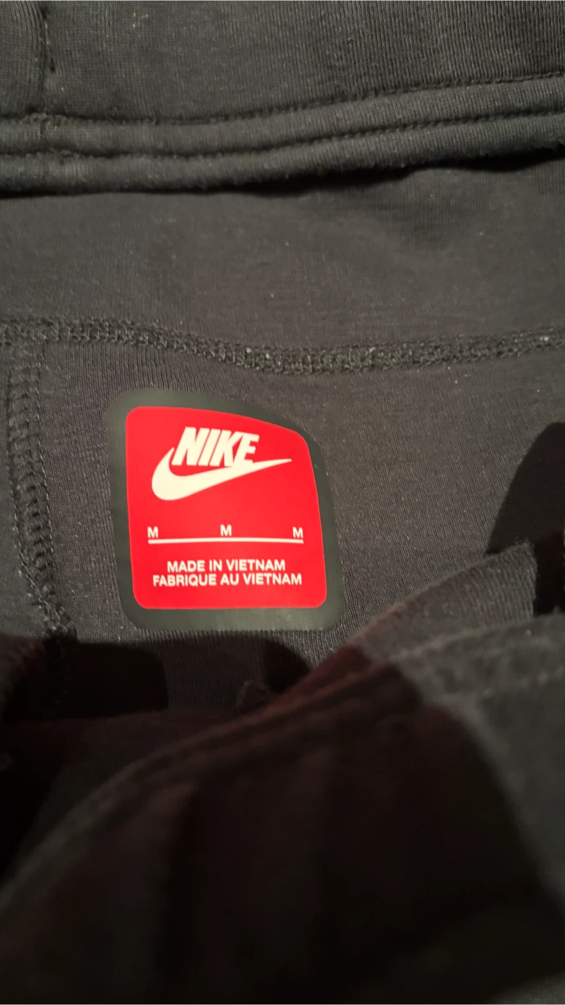 Nike Tech Fleece Joggers Size M - photo 4