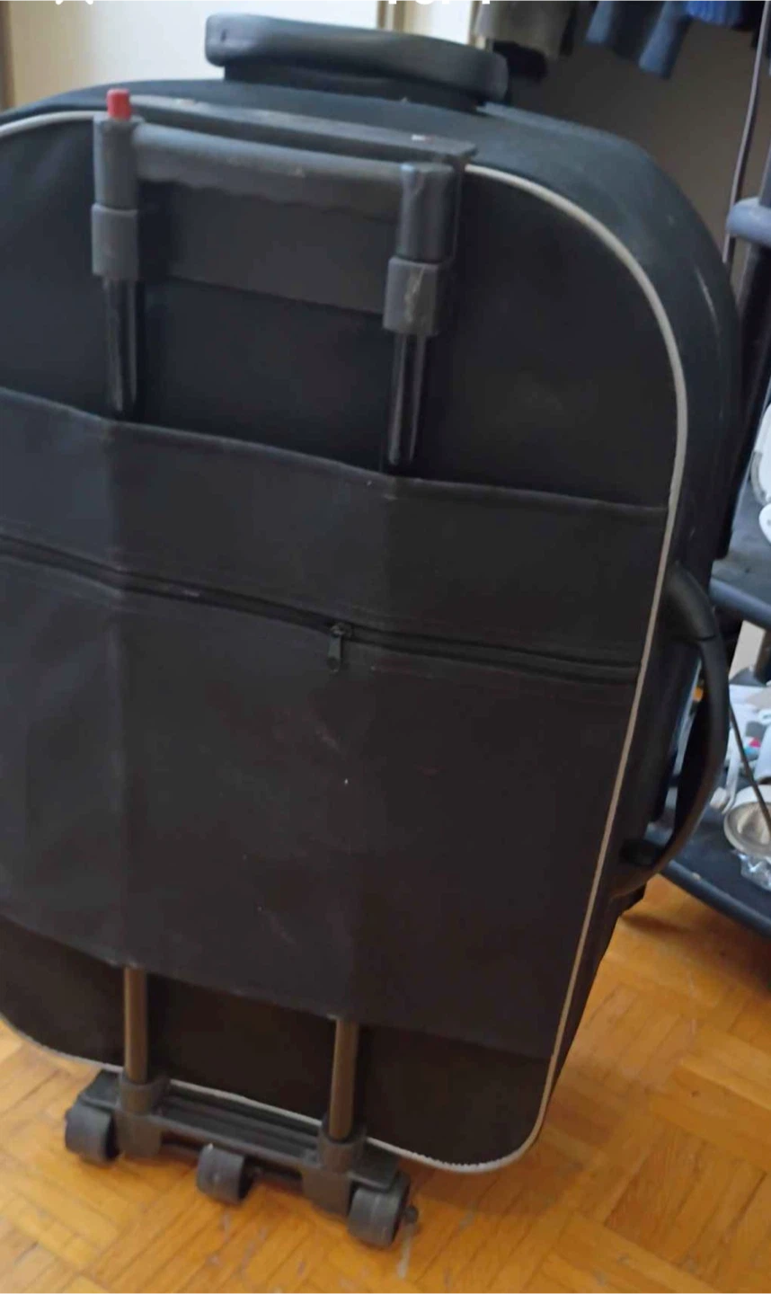 Travelon Rolling Suitcase medium size - photo 4