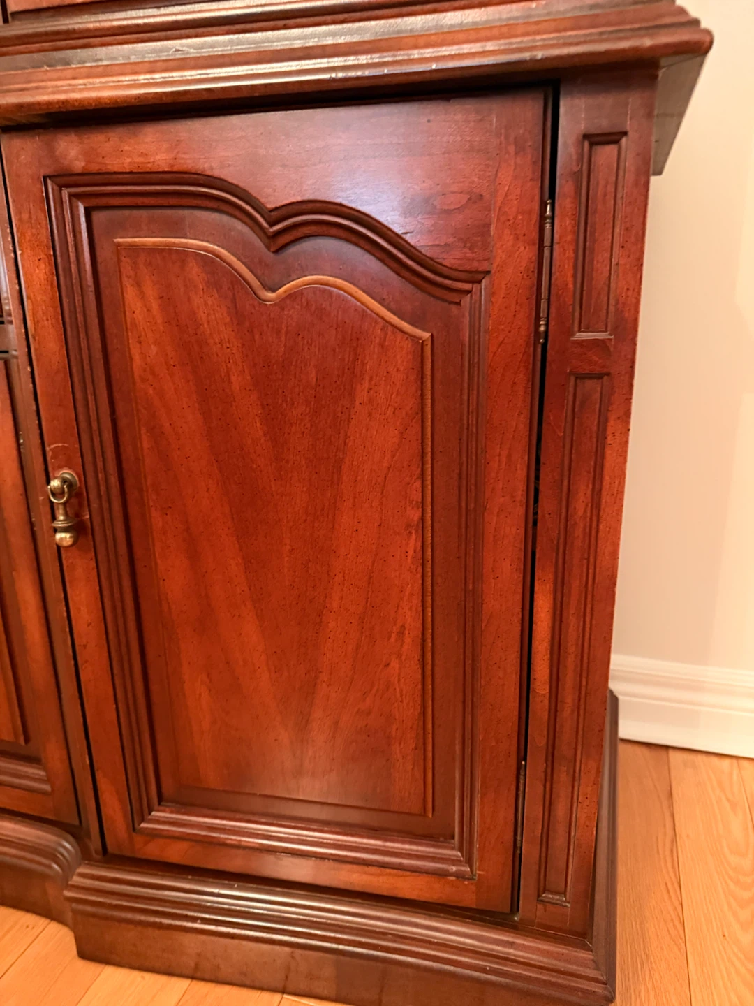 Cherrywood China Cabinet with Glass Doors - photo 2