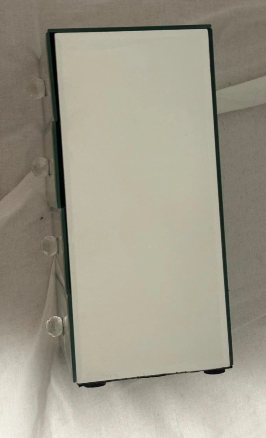 glam-style mirrored jewelry box - photo 3