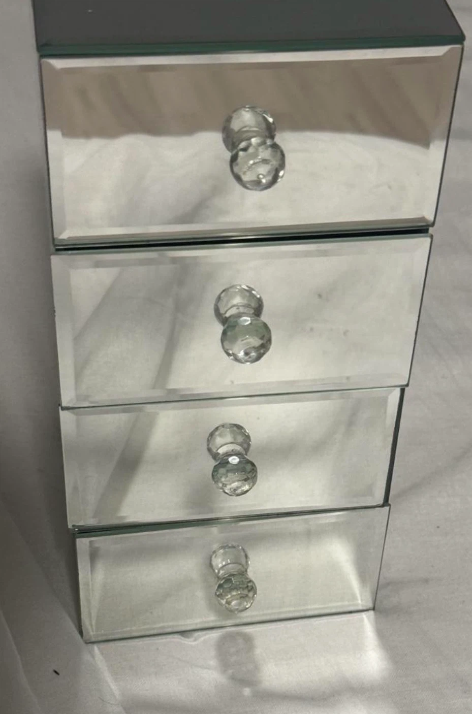 glam-style mirrored jewelry box - photo 5