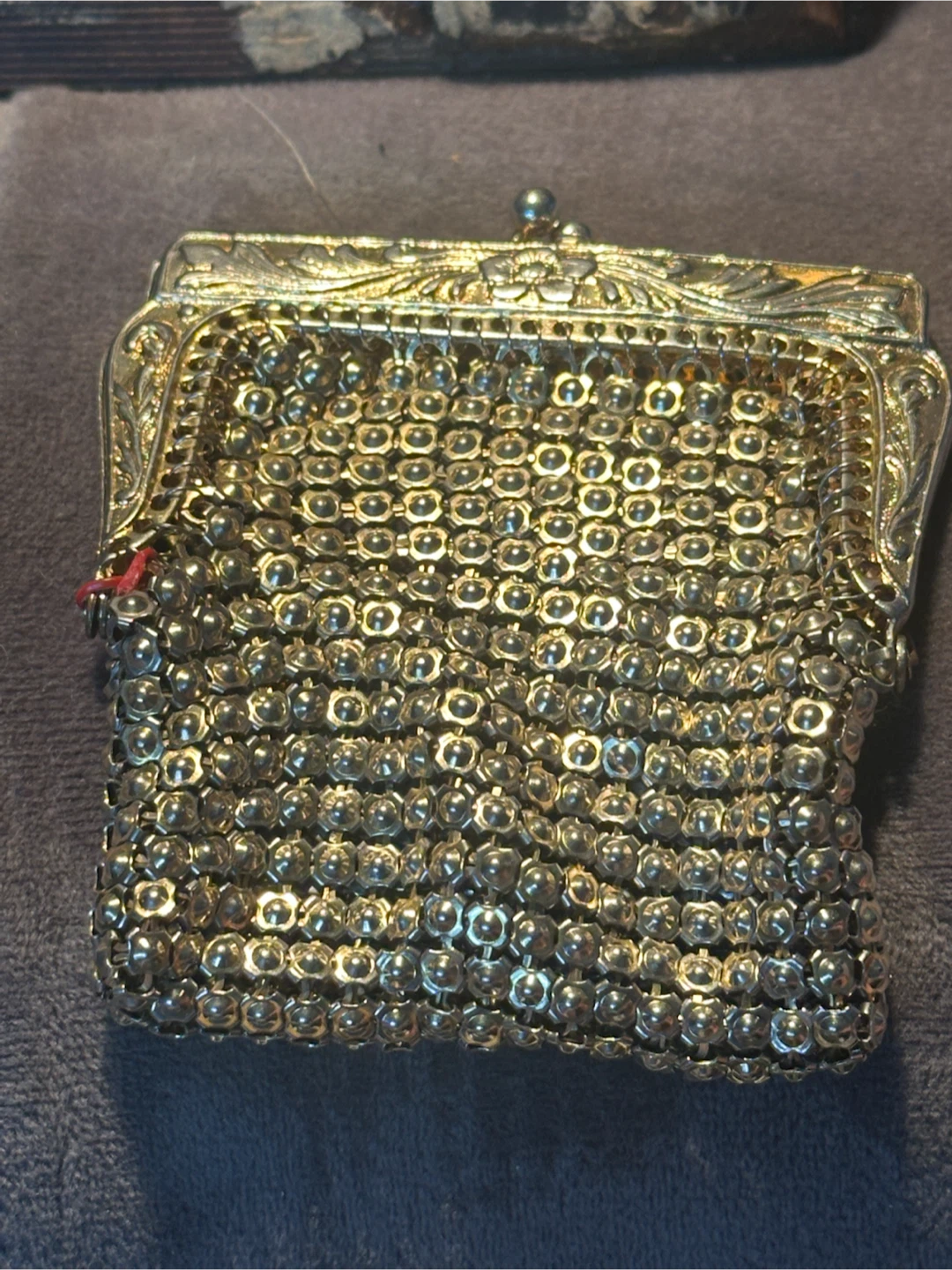 Vintage Gold Mesh Kiss-Lock Coin Purse - photo 2