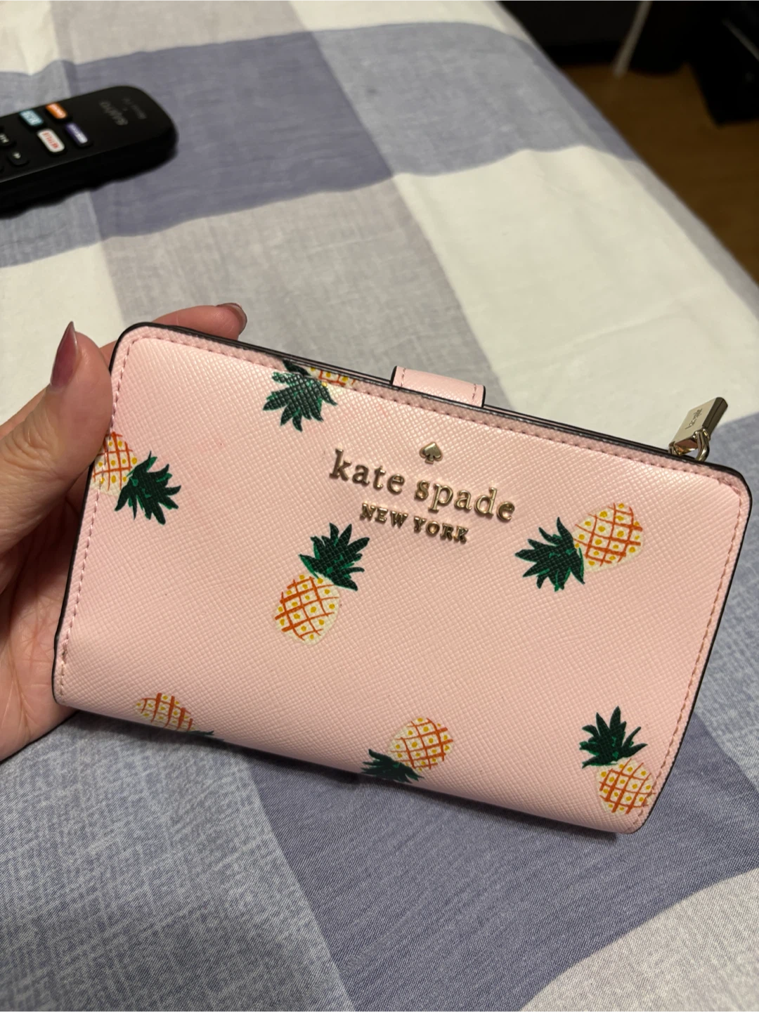 Kate Spade Pink Pineapple Wallet - photo 4