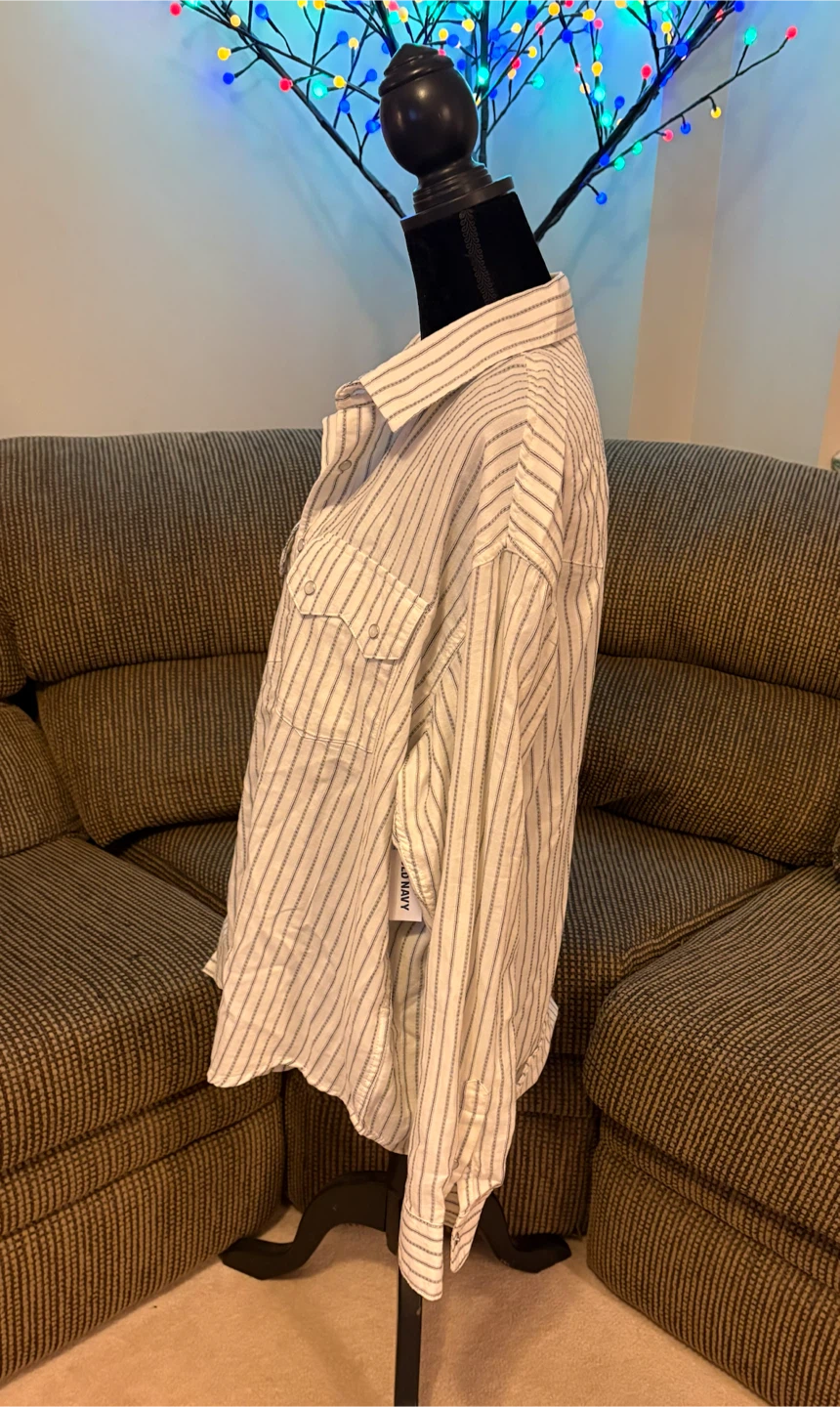 ✨✨Old Navy Striped Long Sleeve Shirt - Large - photo 2