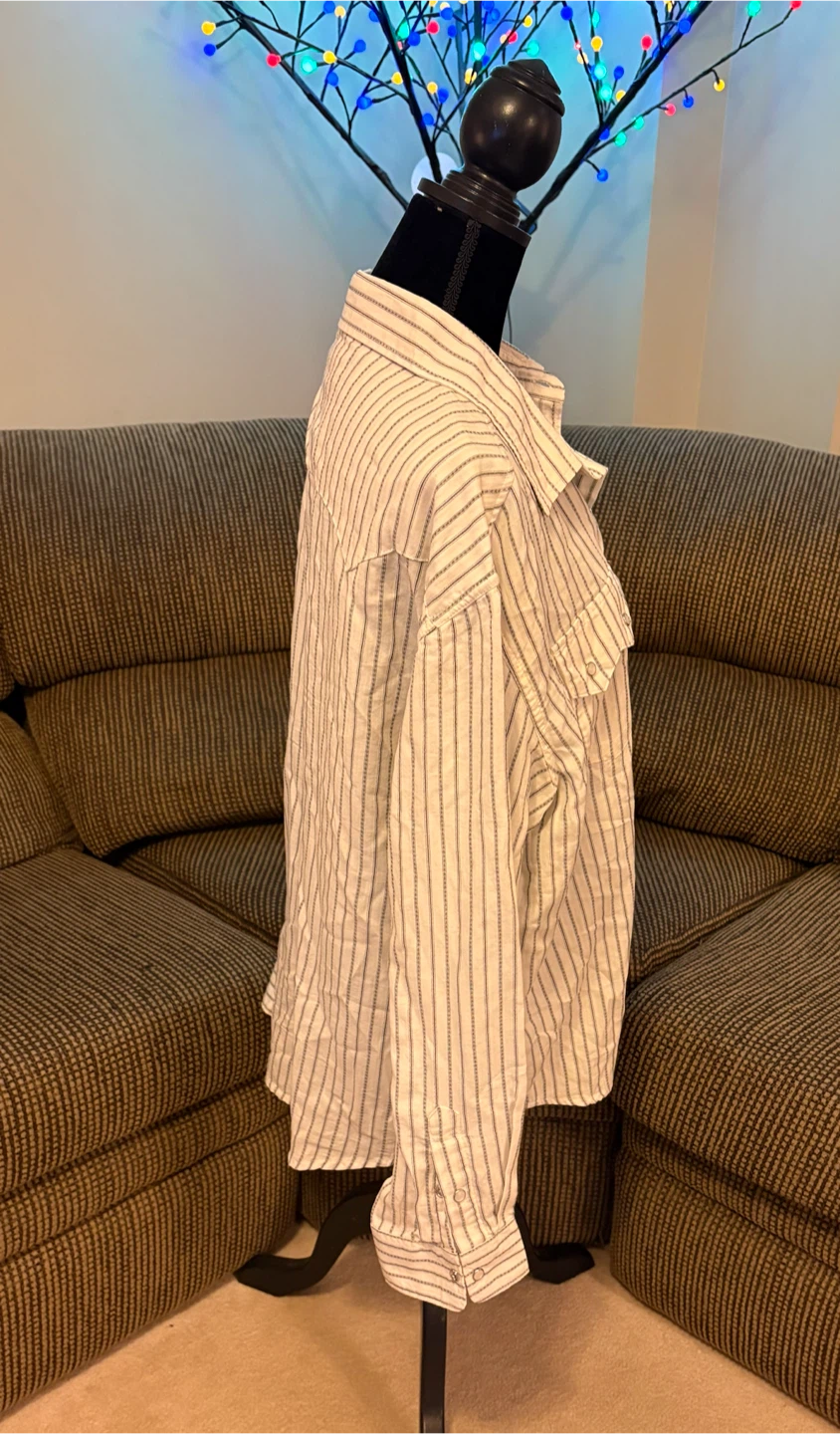 ✨✨Old Navy Striped Long Sleeve Shirt - Large - photo 4