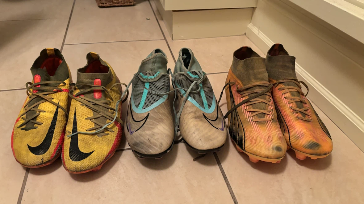 Used Soccer Cleats Collection size 10
