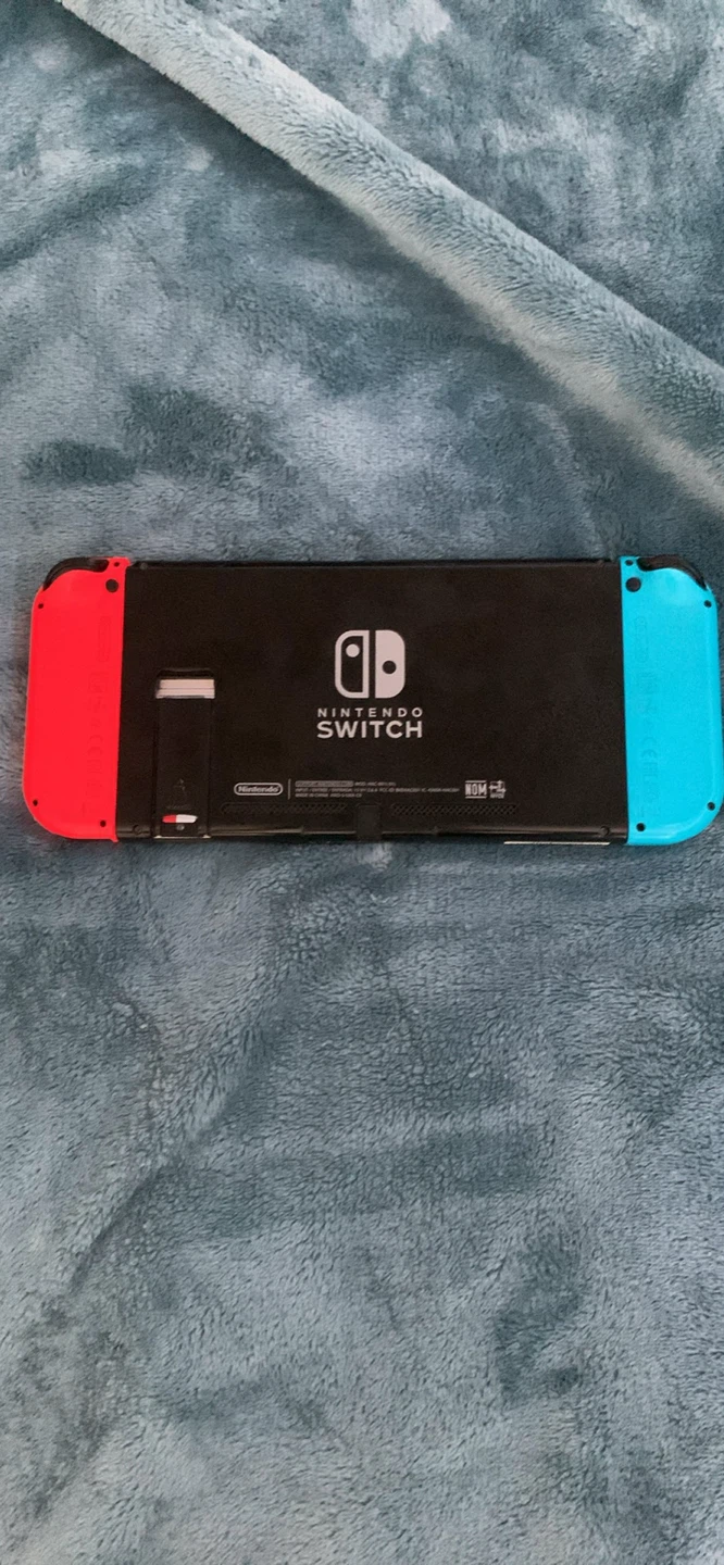 Nintendo Switch Console - photo 2