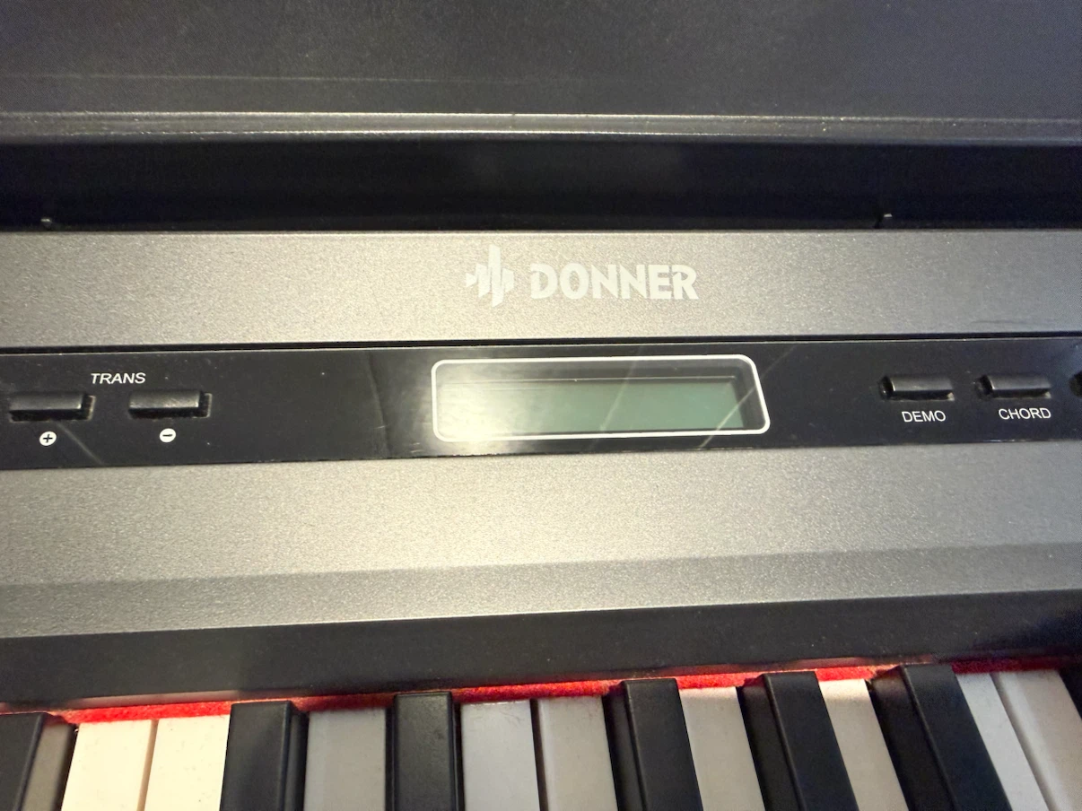 Donner DEP-20 88-Key Digital Piano Keyboard + stand + travel bag - photo 3