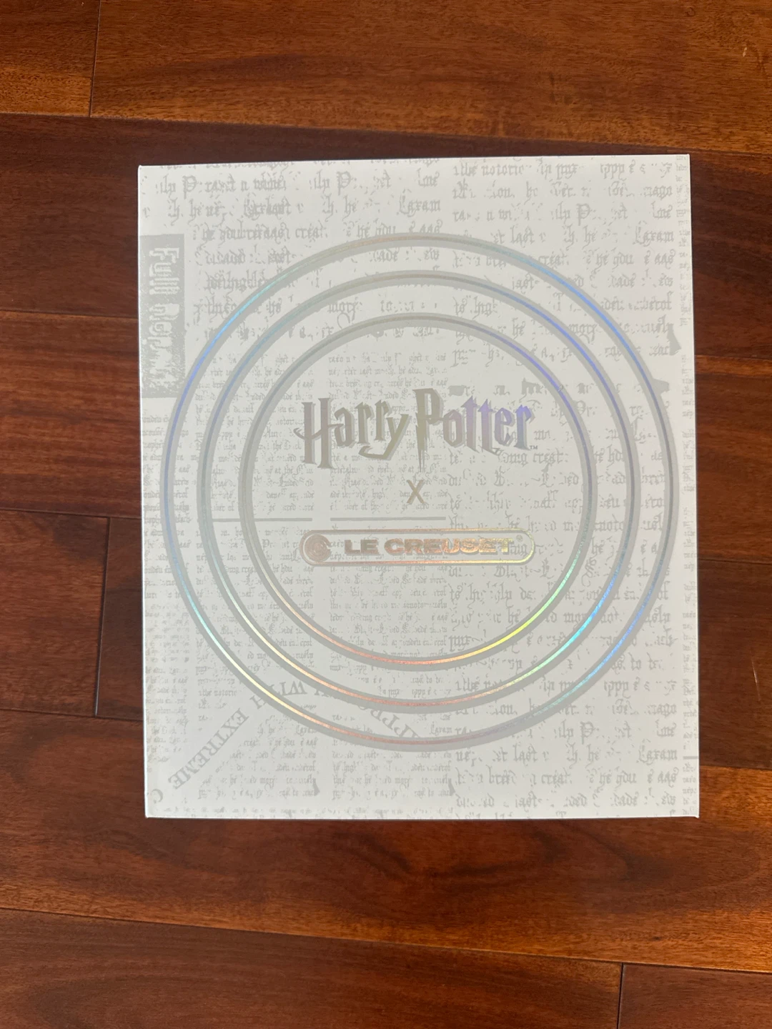 Le Creuset Harry Potter Oven Mitt