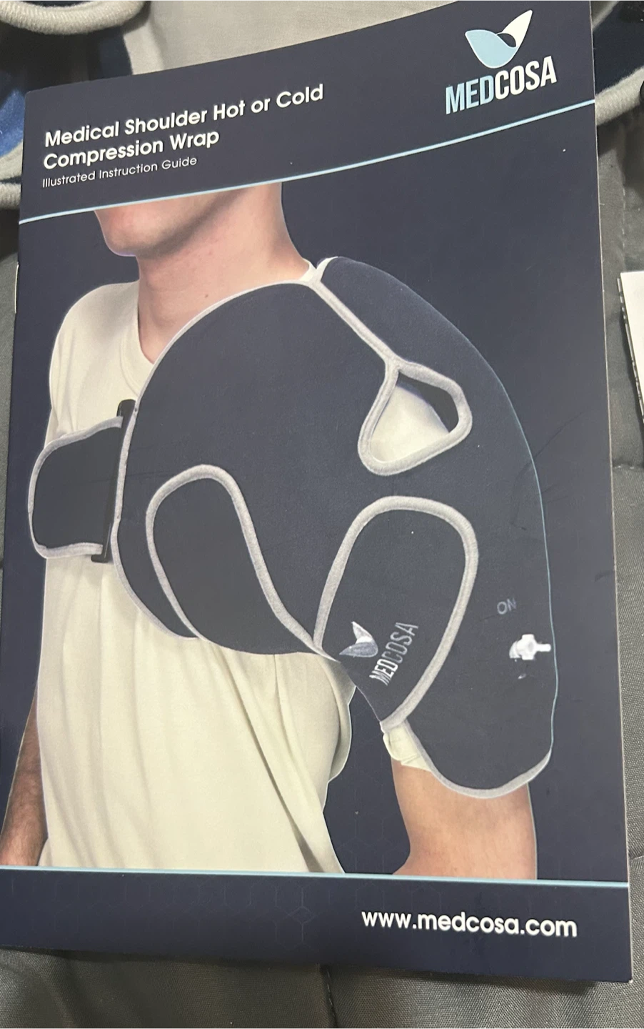 MEDCOSA Compression Shoulder Hot or Cold Gel Pack Wrap