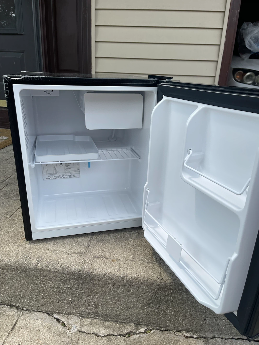 Mini fridge - photo 2