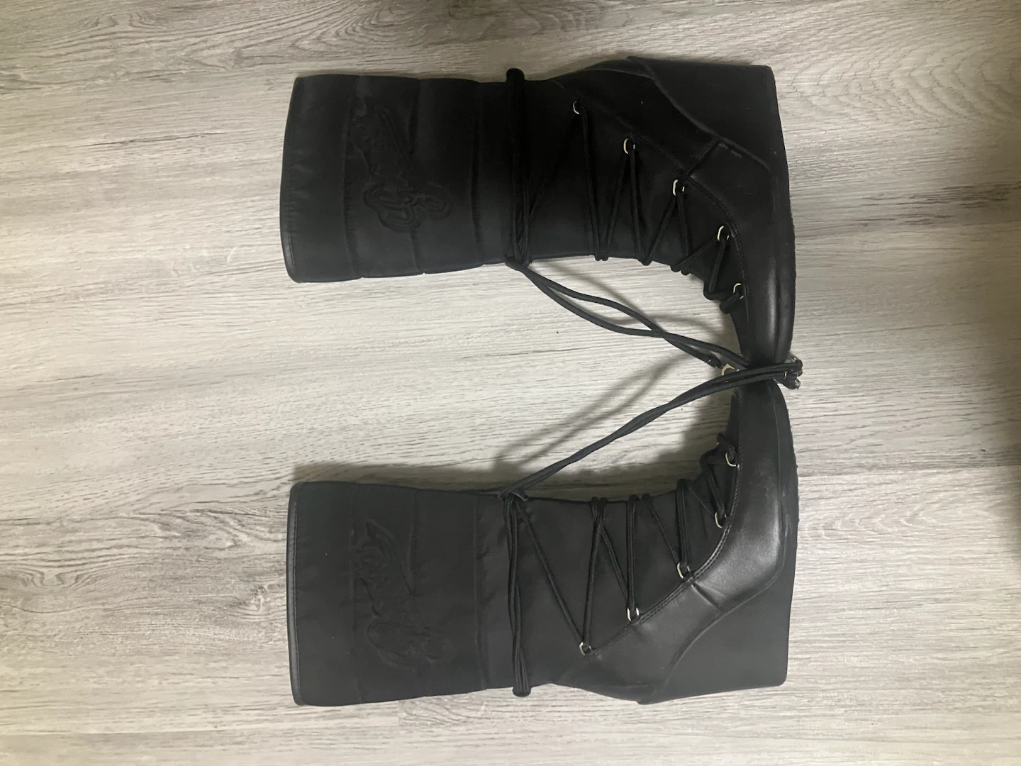 GUESS Black Wedge Boots Size 7 - photo 4