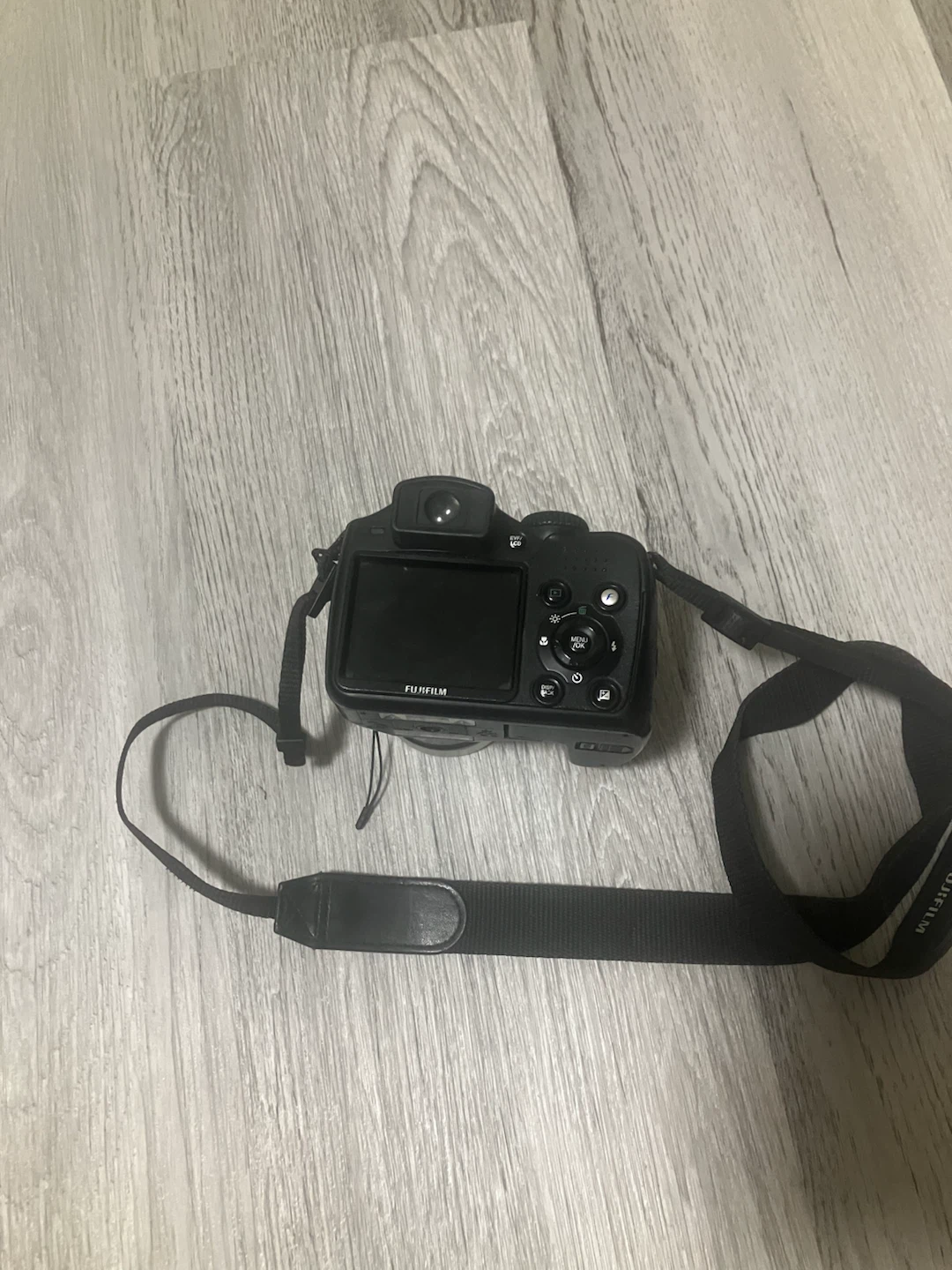 FUJIFILM Digital Camera - photo 2