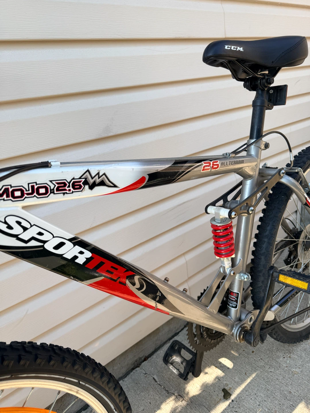 Sportek Mojo 26" All Terrain Bicycle - photo 2