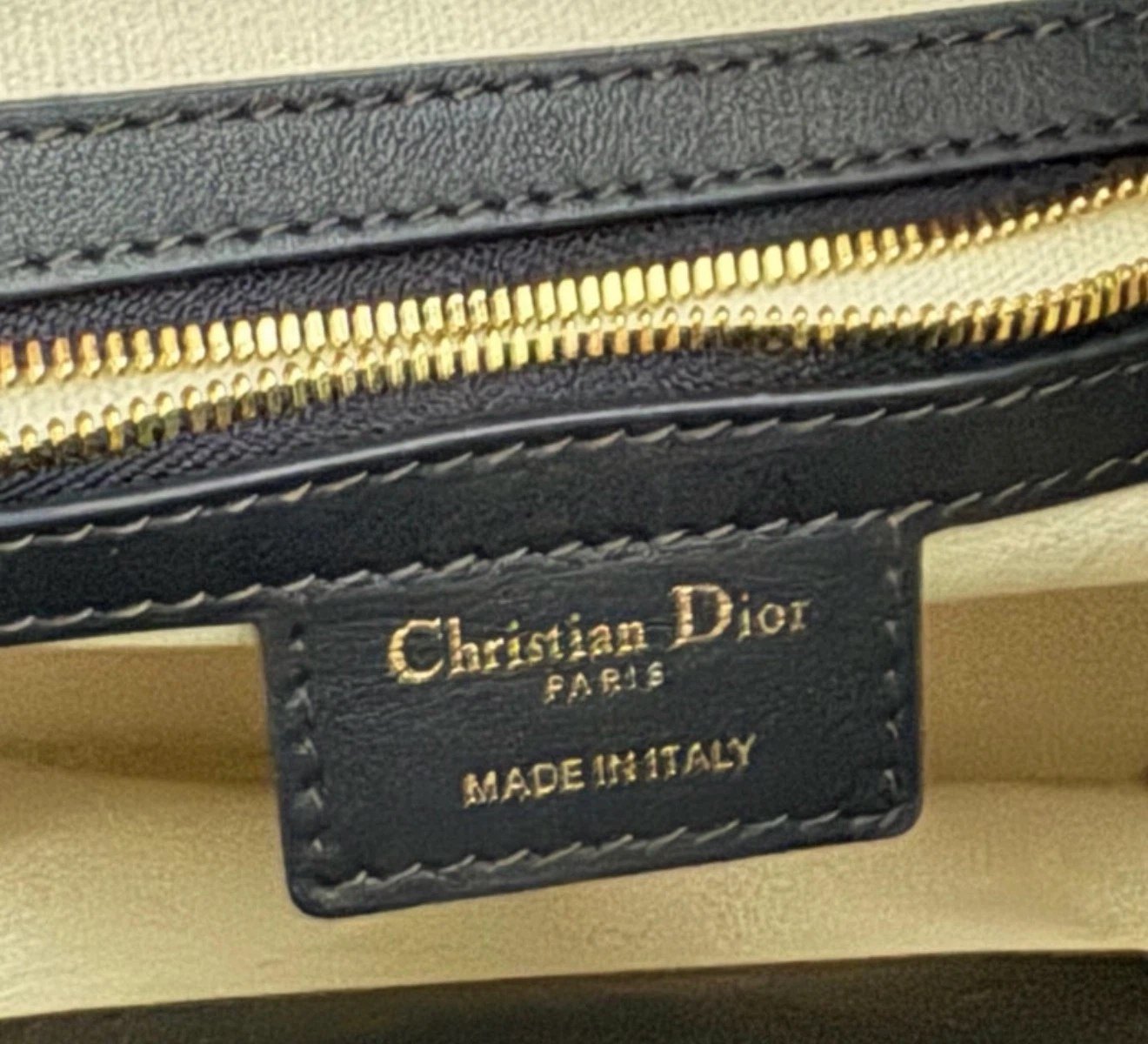Christian Dior Canvas Oblique Bucket Bag - photo 2