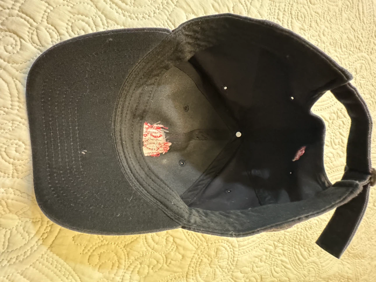 Black Baseball Cap with Red Embroidery - photo 3