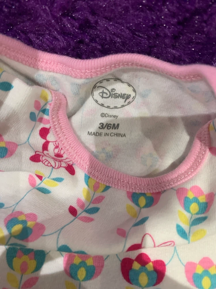 Disney Baby Bodysuit 3/6M - photo 2