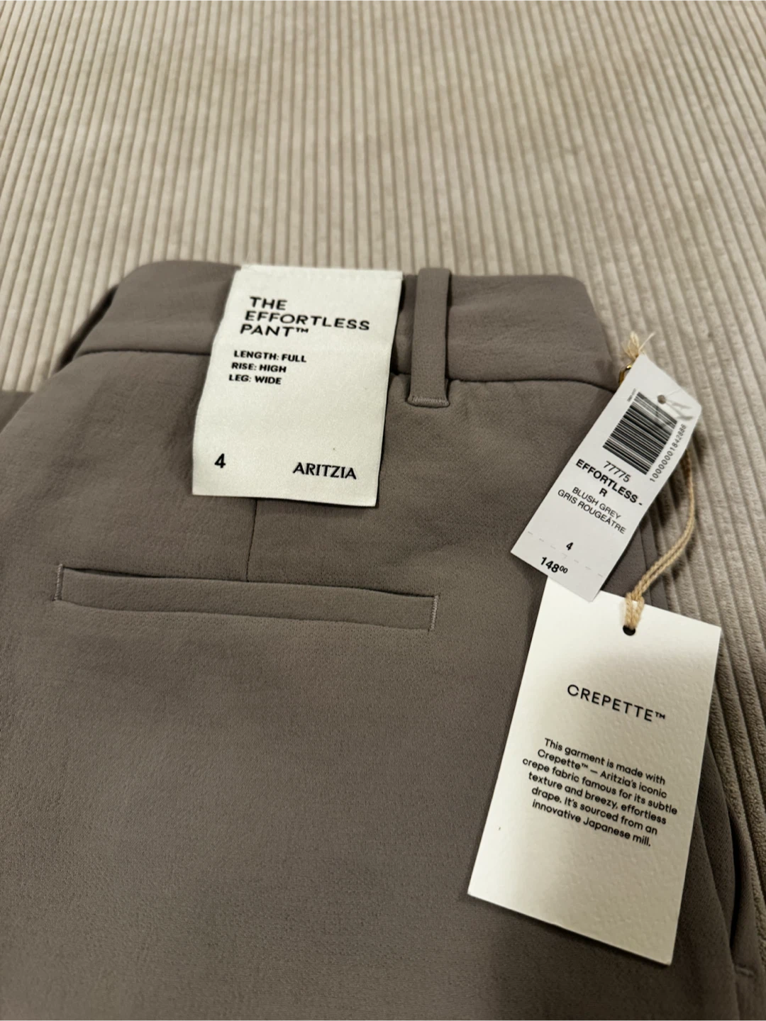 Aritzia The Effortless Pant Crepette Tags still attached - photo 2