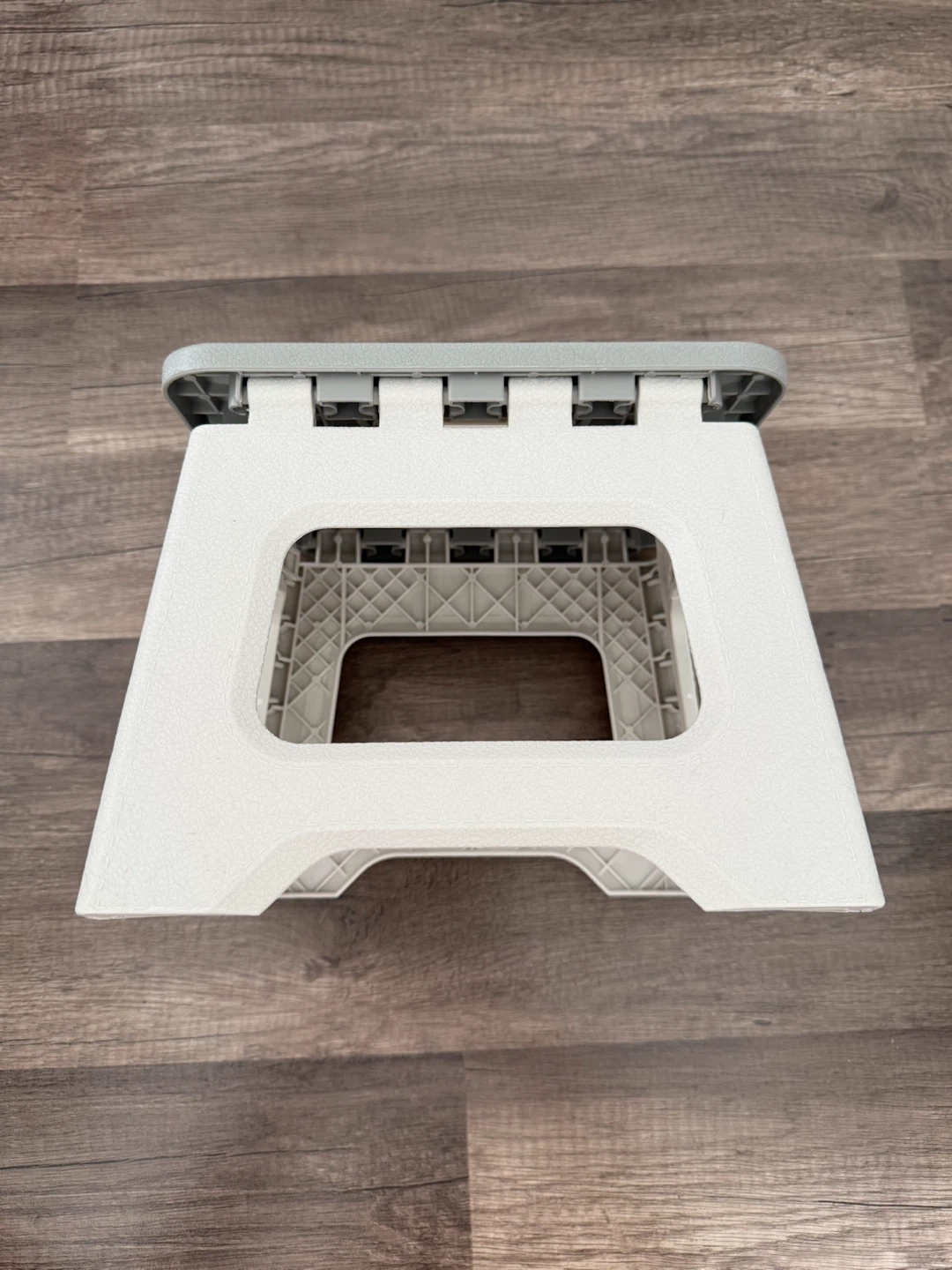 Grey White Foldable Step Stool - photo 2