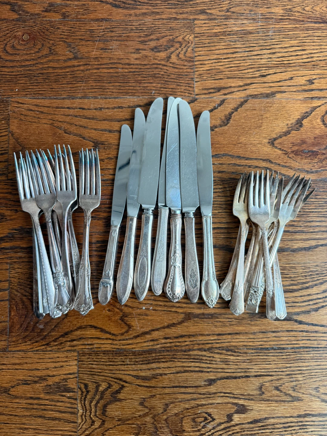 Silver Plated Flatware Set