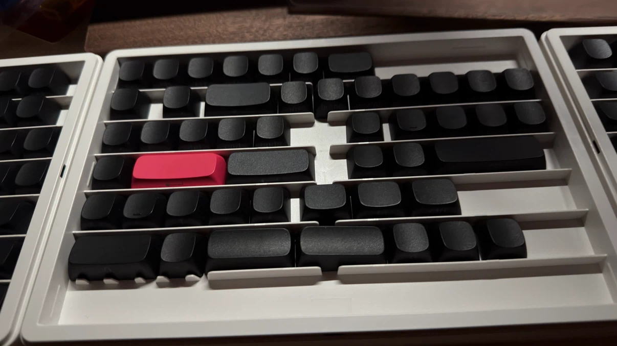 Keychron OSA Profile Double-Shot PBT Black Side-Printed Keycaps - photo 5