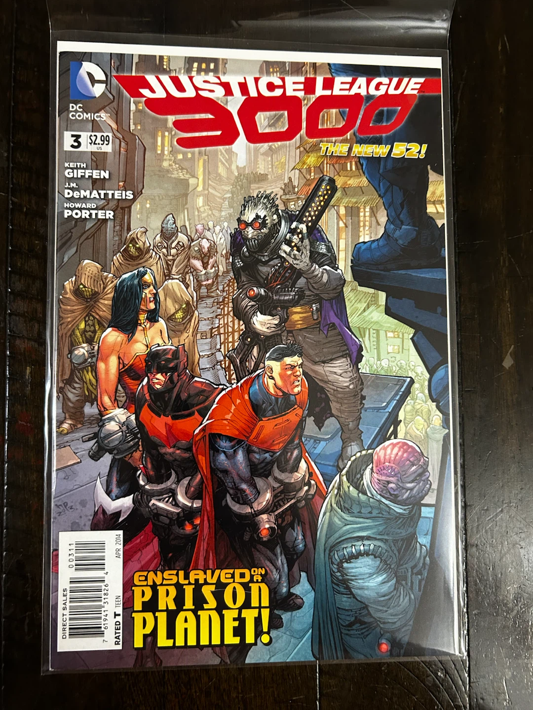 DC Comics Lot: Justice League 3000, Aquaman, Batman Confidential - photo 4
