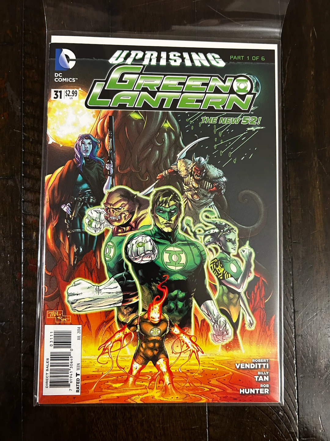 DC Comics Lot of 5 Comic Books - The New 52