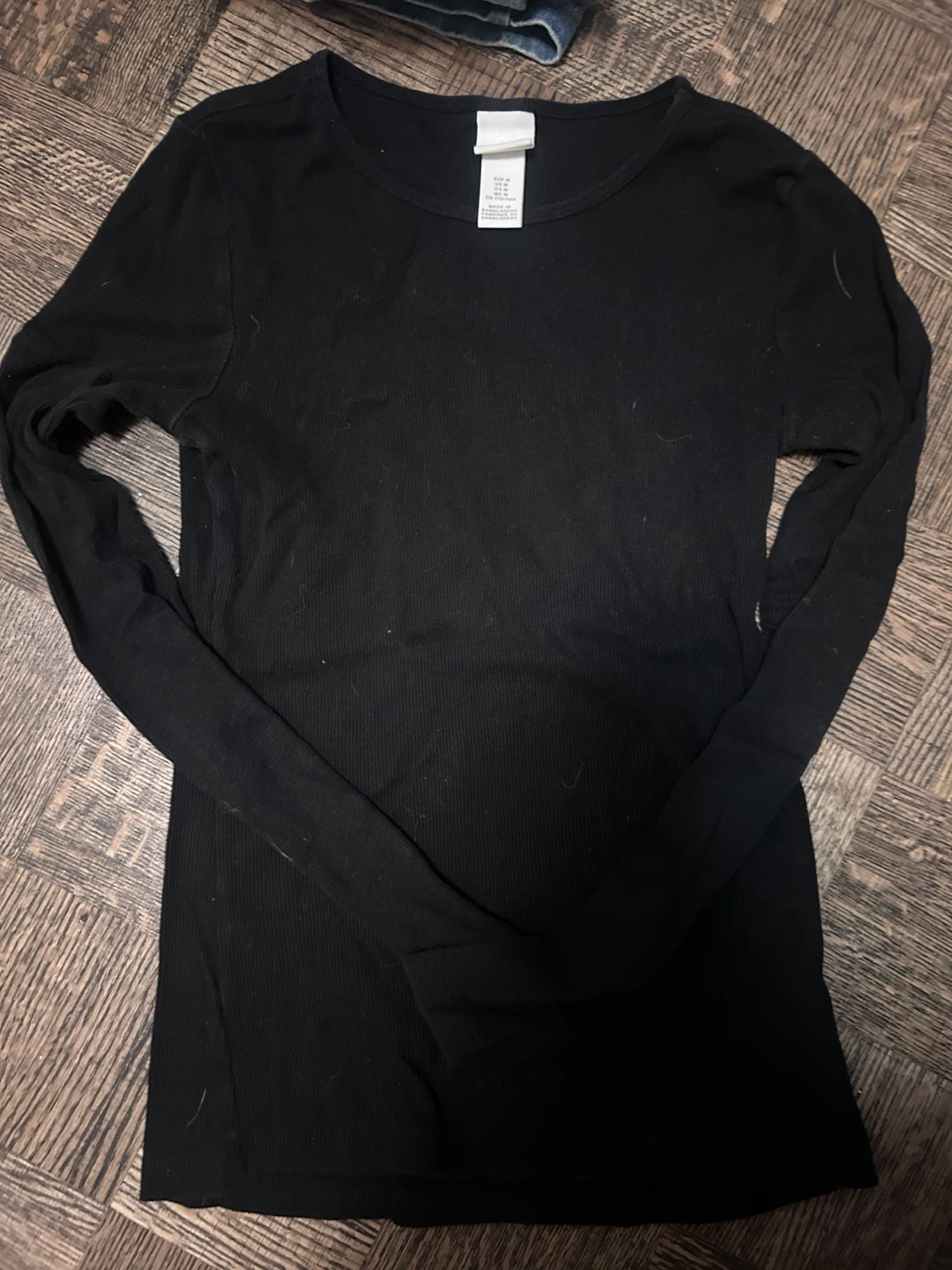 h&m long sleeve black shirt