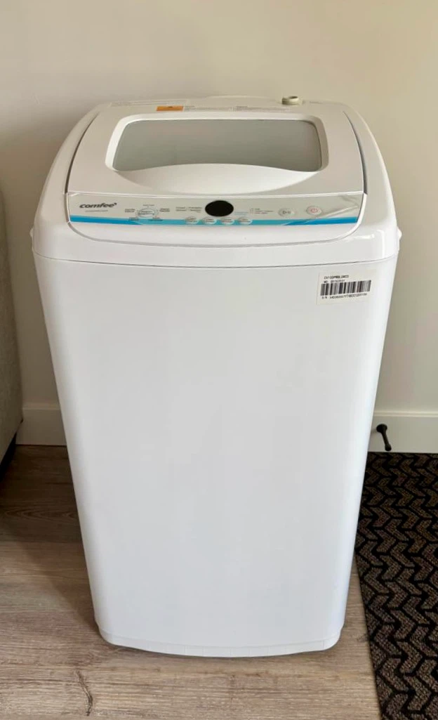 Comfee White Portable Washing Machine